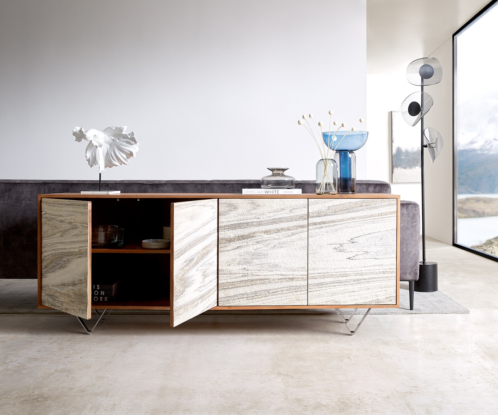 Sideboard Kleo 175 cm Akazie Natur 4 Türen V-Fuß Edelstahl 3