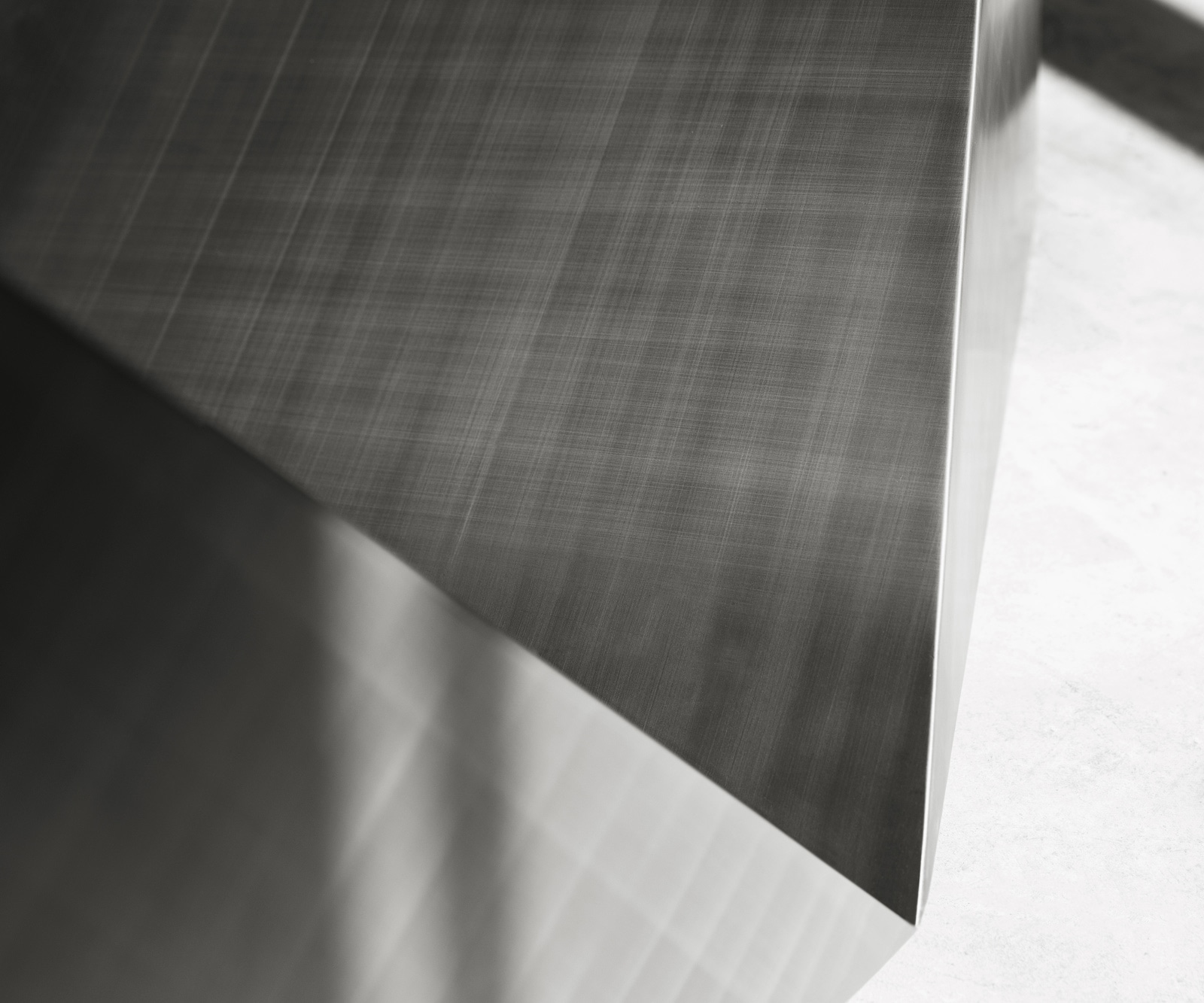 Esstisch Edge Oval 280x130 Keramik Laminam® Sabbia Eichefarbig Prisma Metallic Silber 7