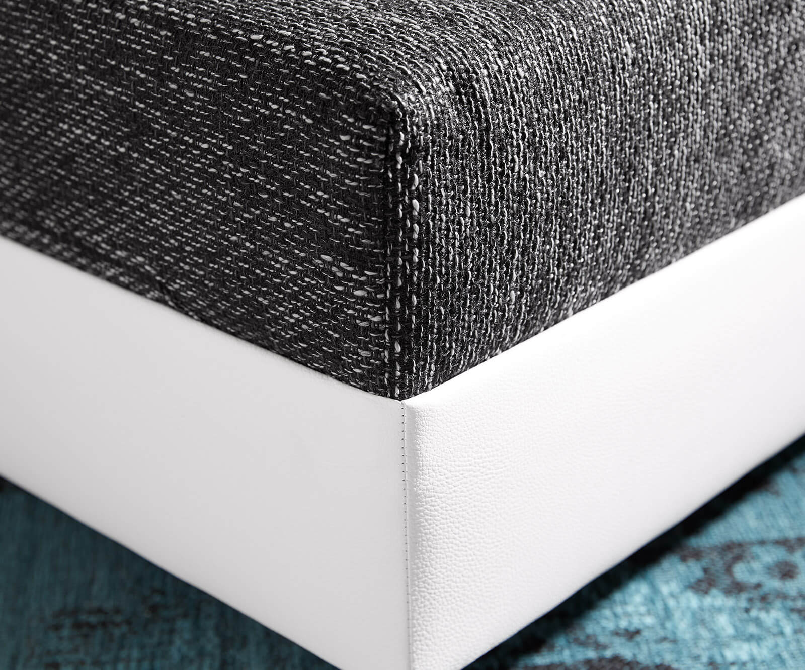 Hocker Clovis B98 x T83 Weiss Schwarz Modul Strukturstoff 5