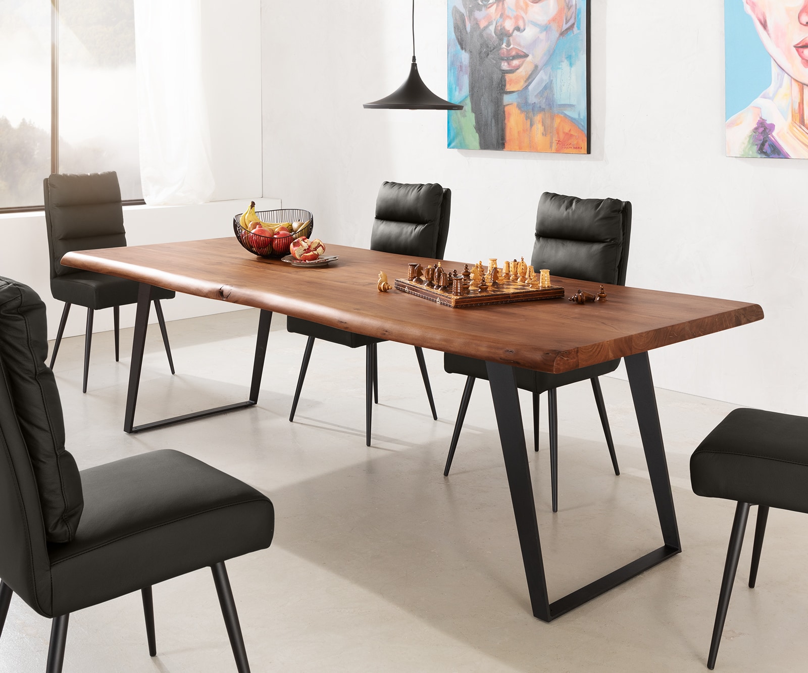Esstisch Edge 260x100 XL Akazie Braun Metall Schräg Live-Edge 1