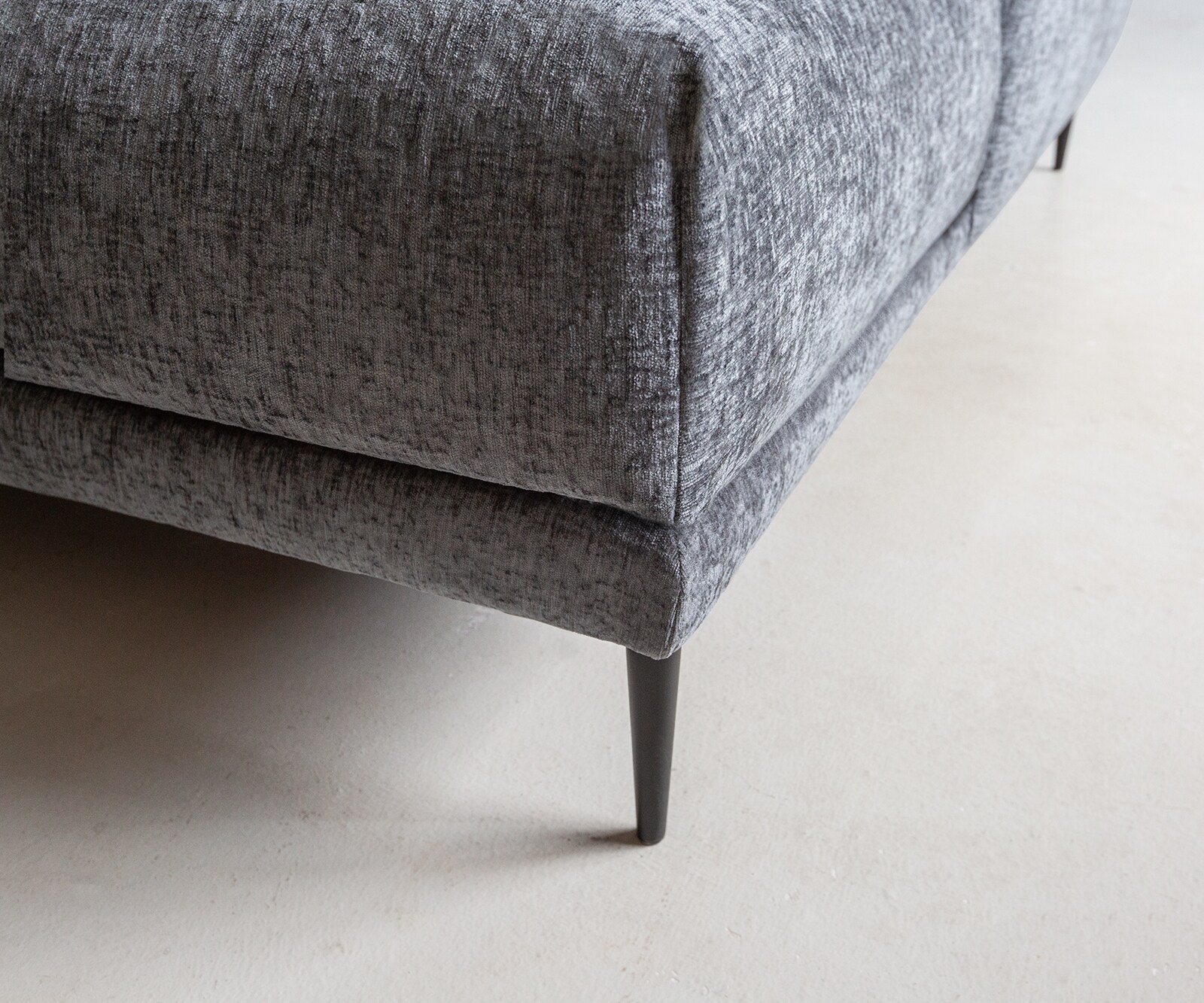 Ecksofa Sottil 290 x 165cm Chenille Grau Recamiere links 4