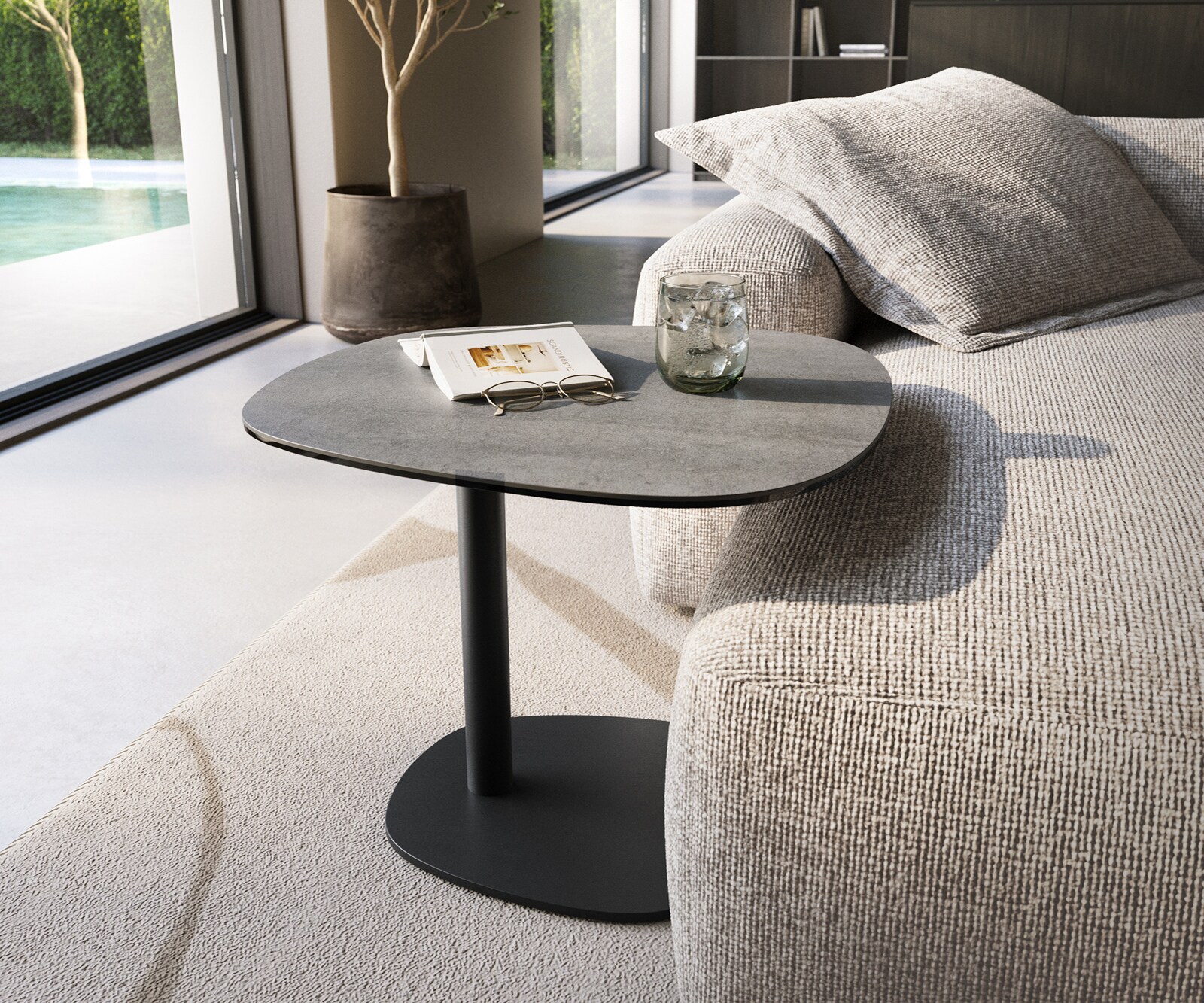 Beistelltisch Edge Boot 60x60 cm Keramik Beton Grau Eleny Metall Schwarz