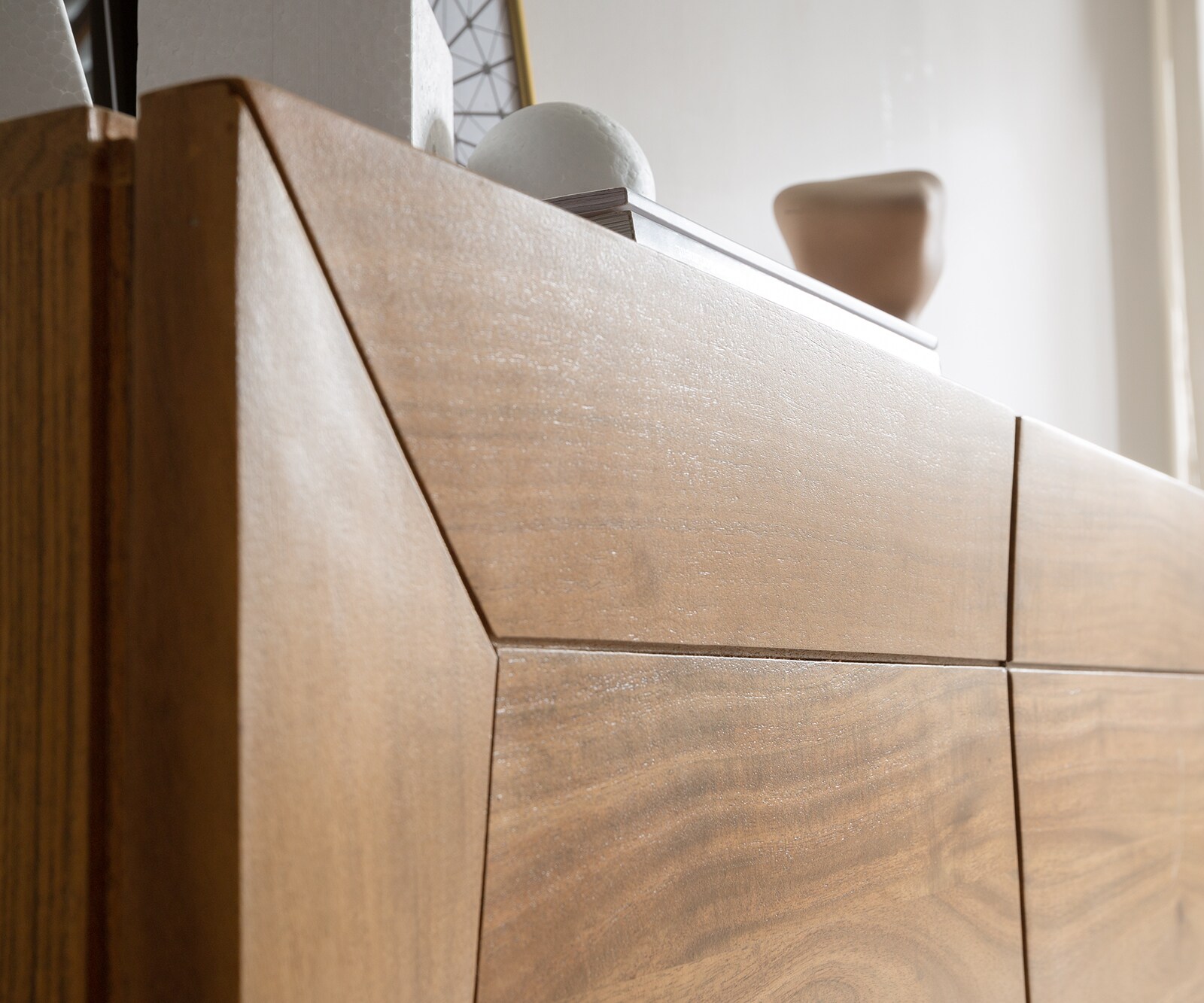 Sideboard Kayu 200x40x70 cm Akazie Natur 4 Türen V-Fuß 5