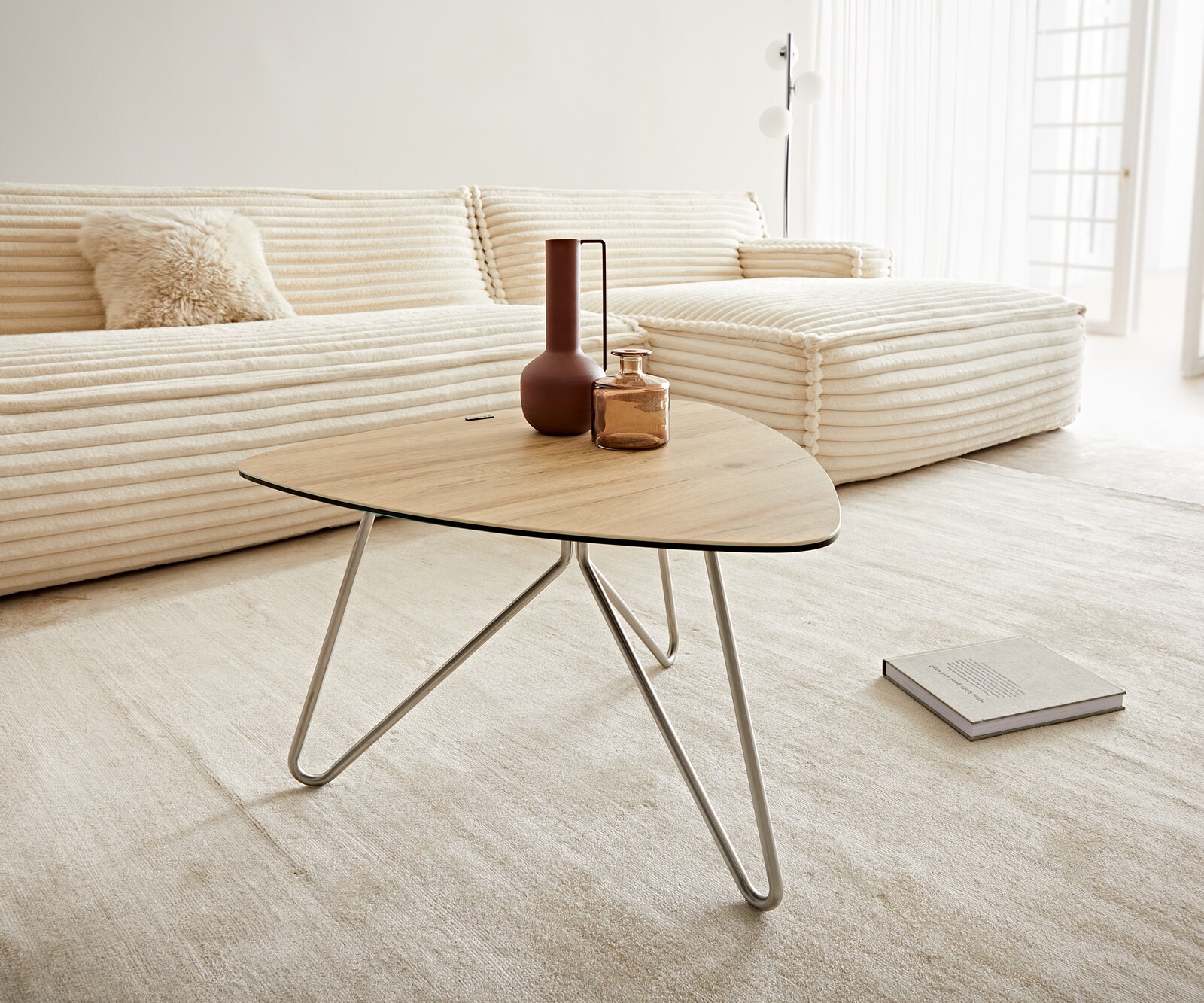 Couchtisch Ekrem 65x65 cm Keramik Laminam® Sabbia Eichefarbig Kreuzgestell rund Edelstahl