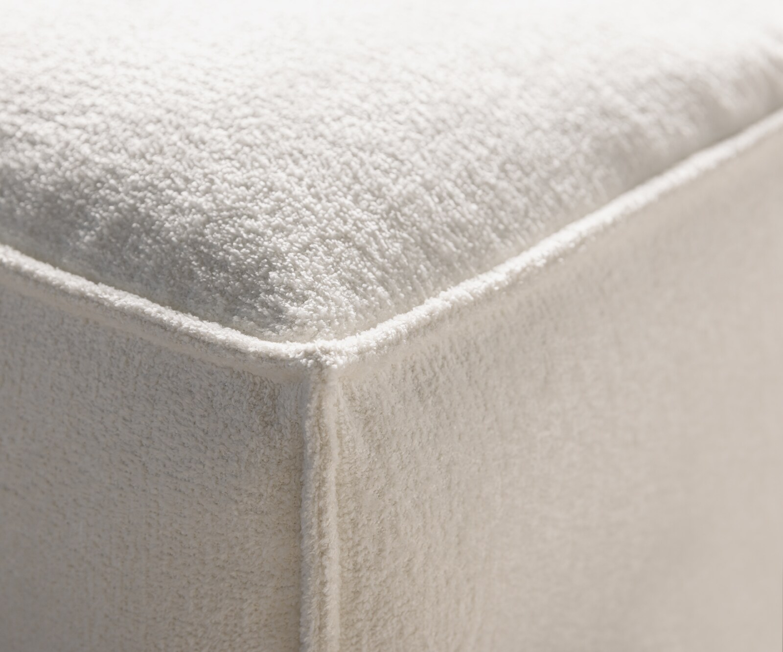 Big-Sofa Freestyle 280x110 cm Bouclé Soft Beige Kedernaht 4