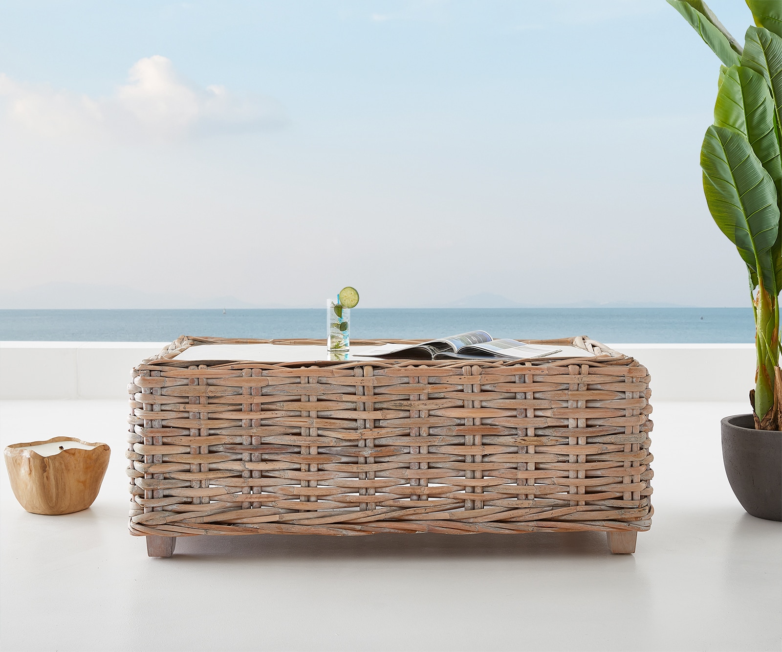 Loungetisch Nizza 133x73 cm Rattan white washed Glasplatte 2