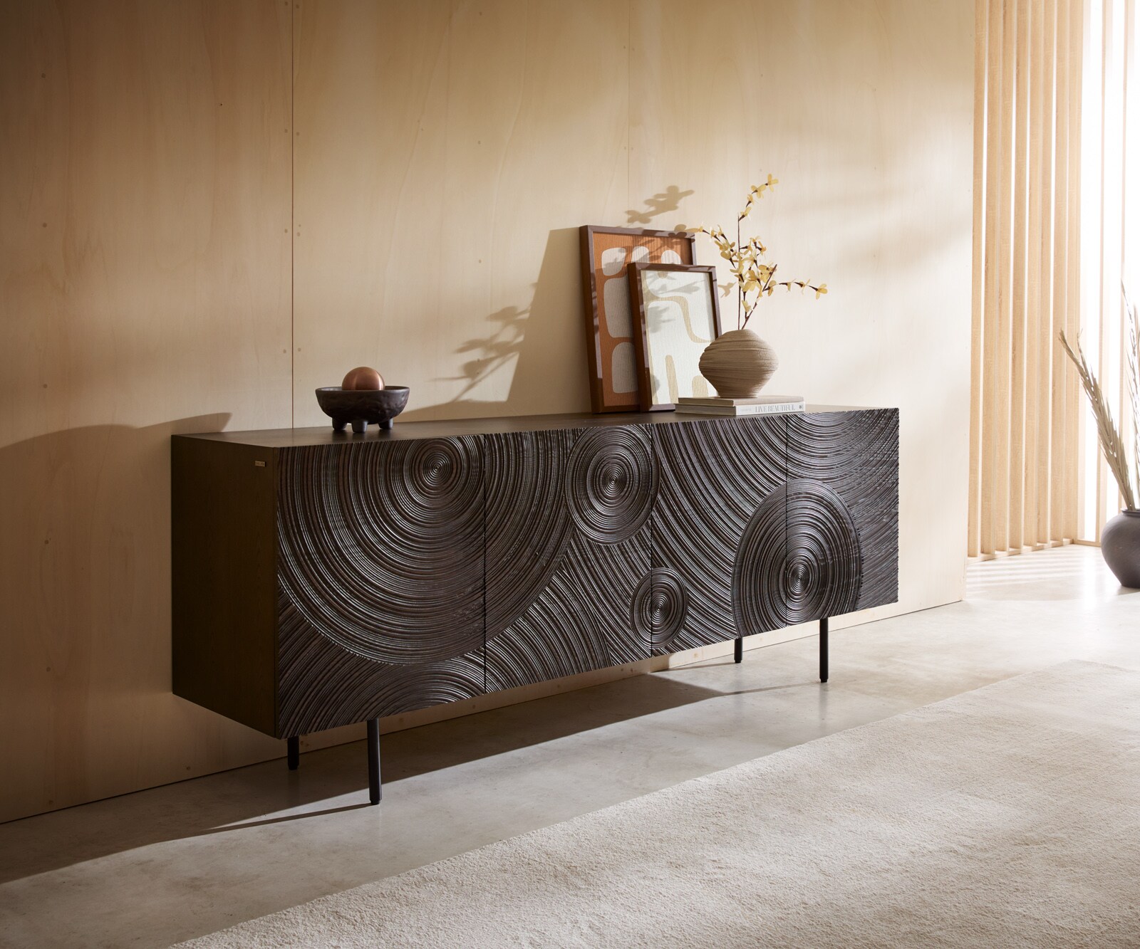 Sideboard Ashara 200 cm Esche Dunkelbraun 3D Effekt 4 Türen Rundfuß Metall Schwarz