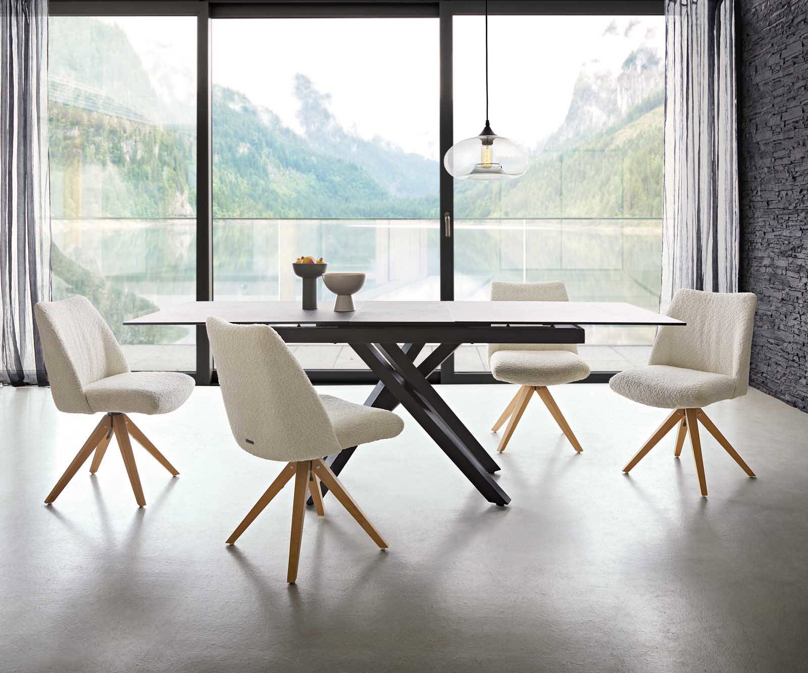 Drehstuhl Elso-Flex Bouclé Weiß Holzgestell kantig Natur 180° drehbar Taschenfederkern 5