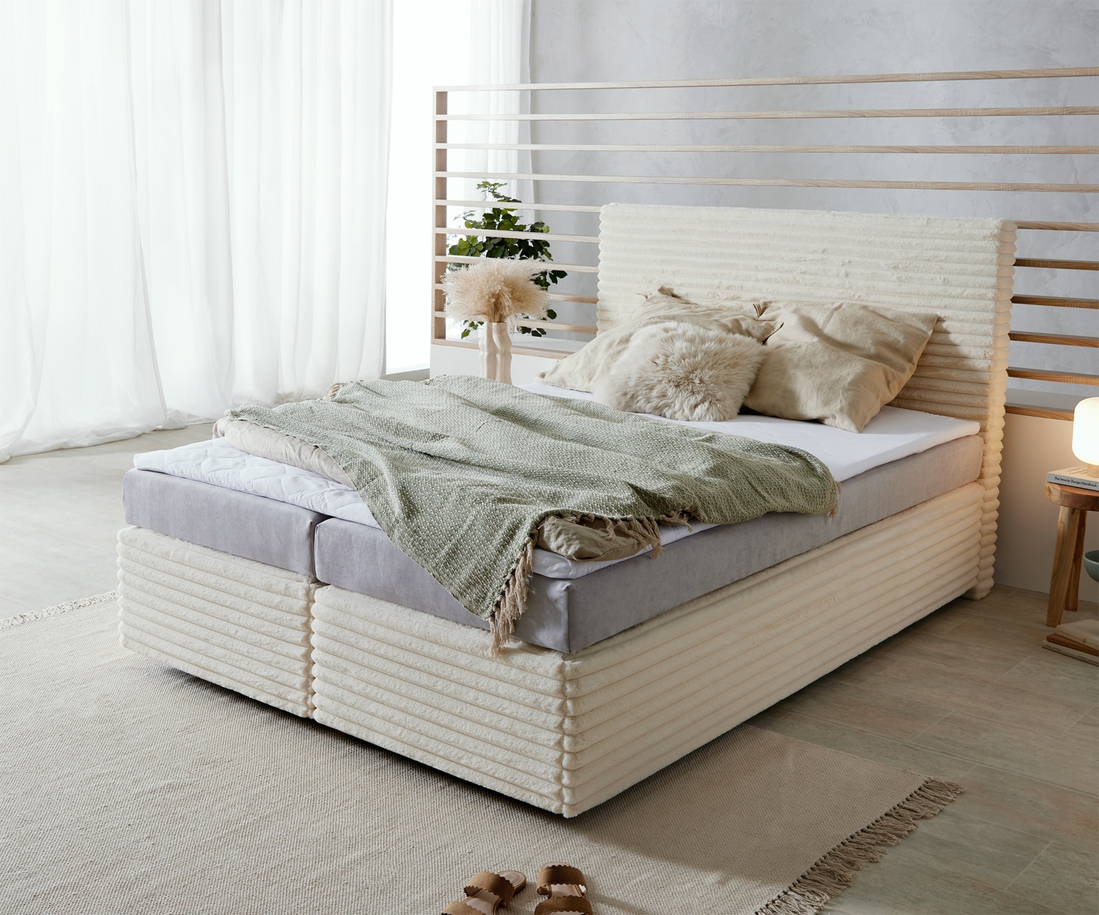Boxspringbett Dream-Well Plüsch-Cord Beige 140x200 cm Bonell-Matratze PU-Topper Boxspringbett Dream-Well Plüsch-Cord Beige 140x200 cm Bonell-Matratze PU-Topper