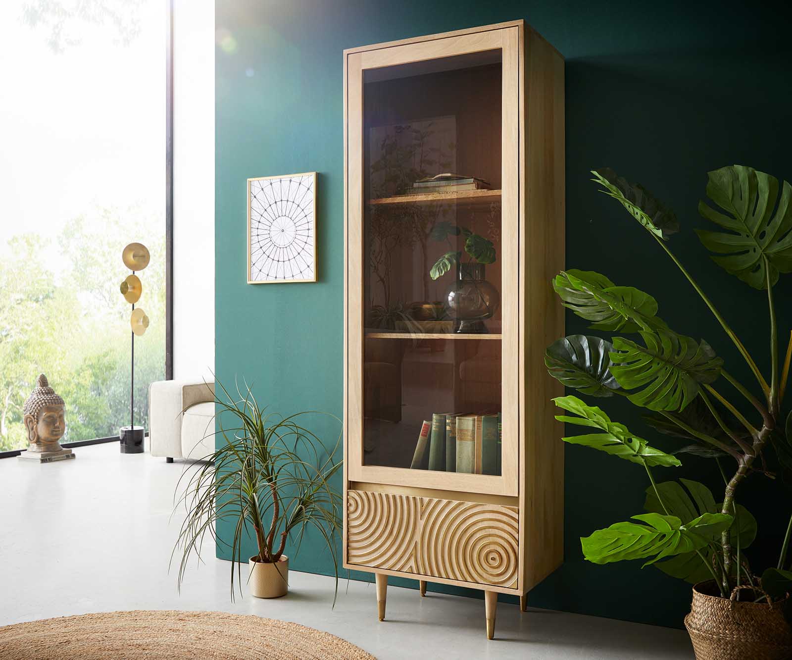 Vitrine Budaya 60x165 cm Mango Natur 2 Türen Fuß rund Vitrine Budaya 60x165 cm Mango Natur 2 Türen Fuß rund