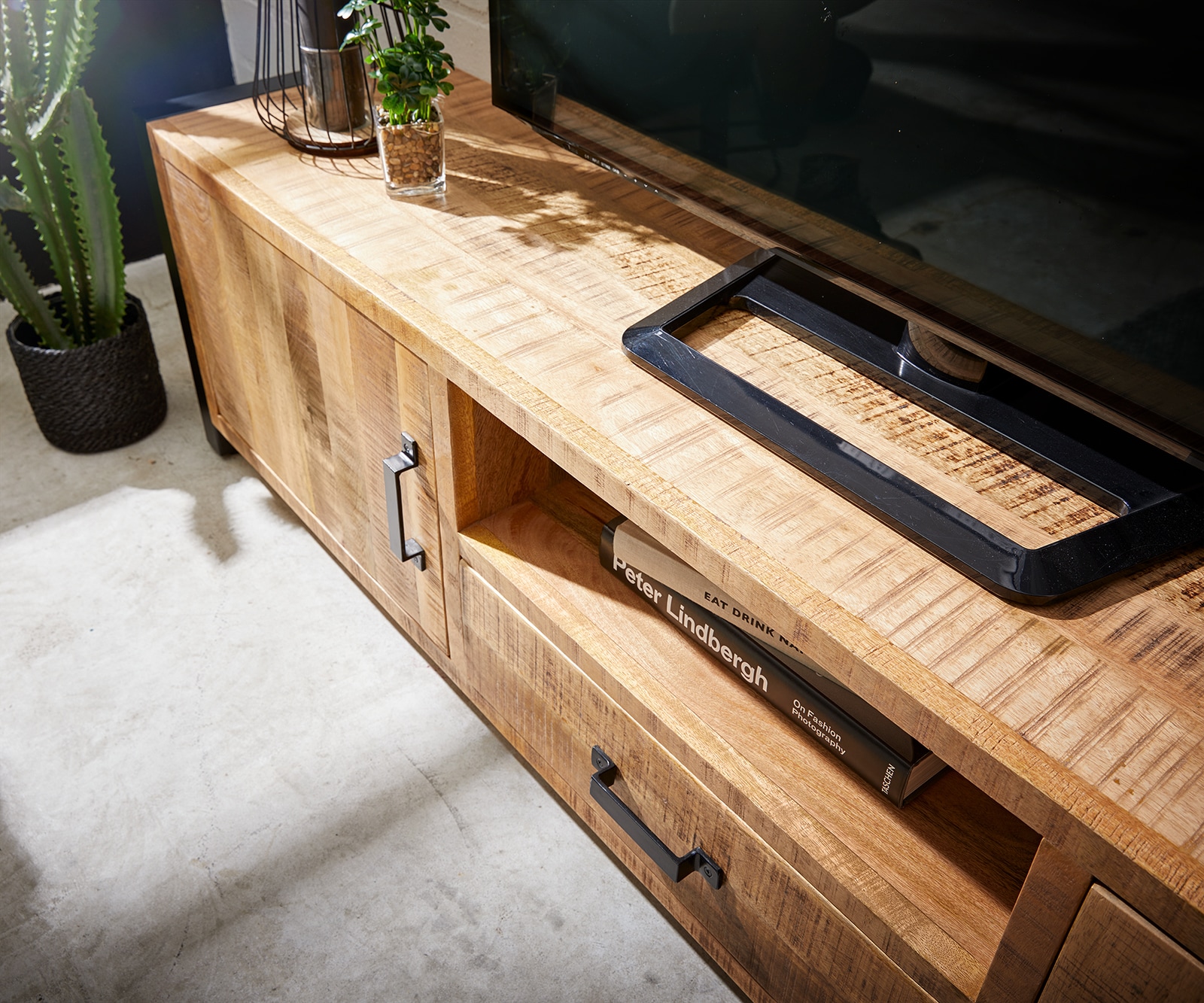 TV-Board Crompton Mango Natur Metall Schwarz 200 cm 2 Türen 1 Schublade 1 Fach 4 TV-Board Crompton Mango Natur Metall Schwarz 200 cm 2 Türen 1 Schublade 1 Fach 4