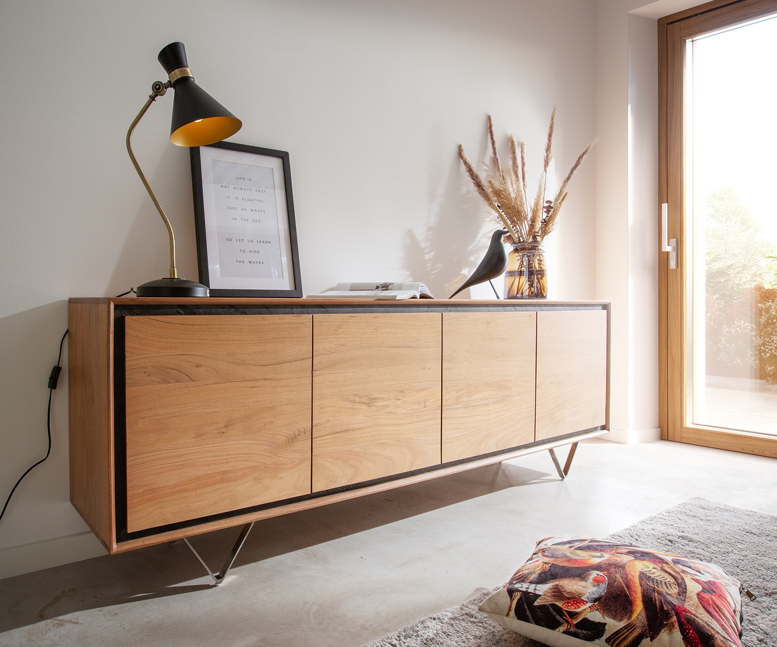 Sideboard Stonegrace 200 cm Akazie Natur 4 Türen Steinfurnier V-Fuß Sideboard Stonegrace 200 cm Akazie Natur 4 Türen Steinfurnier V-Fuß