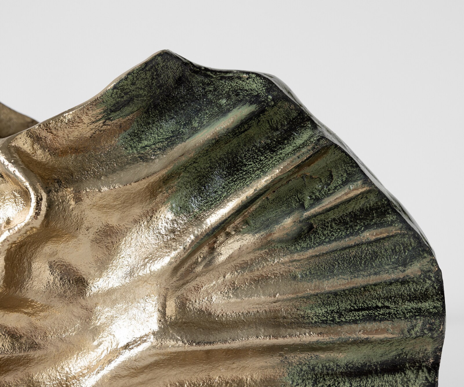 Vase Nerina B47 x T18 x H42 cm Aluminium Verde Antico Handgemacht 7