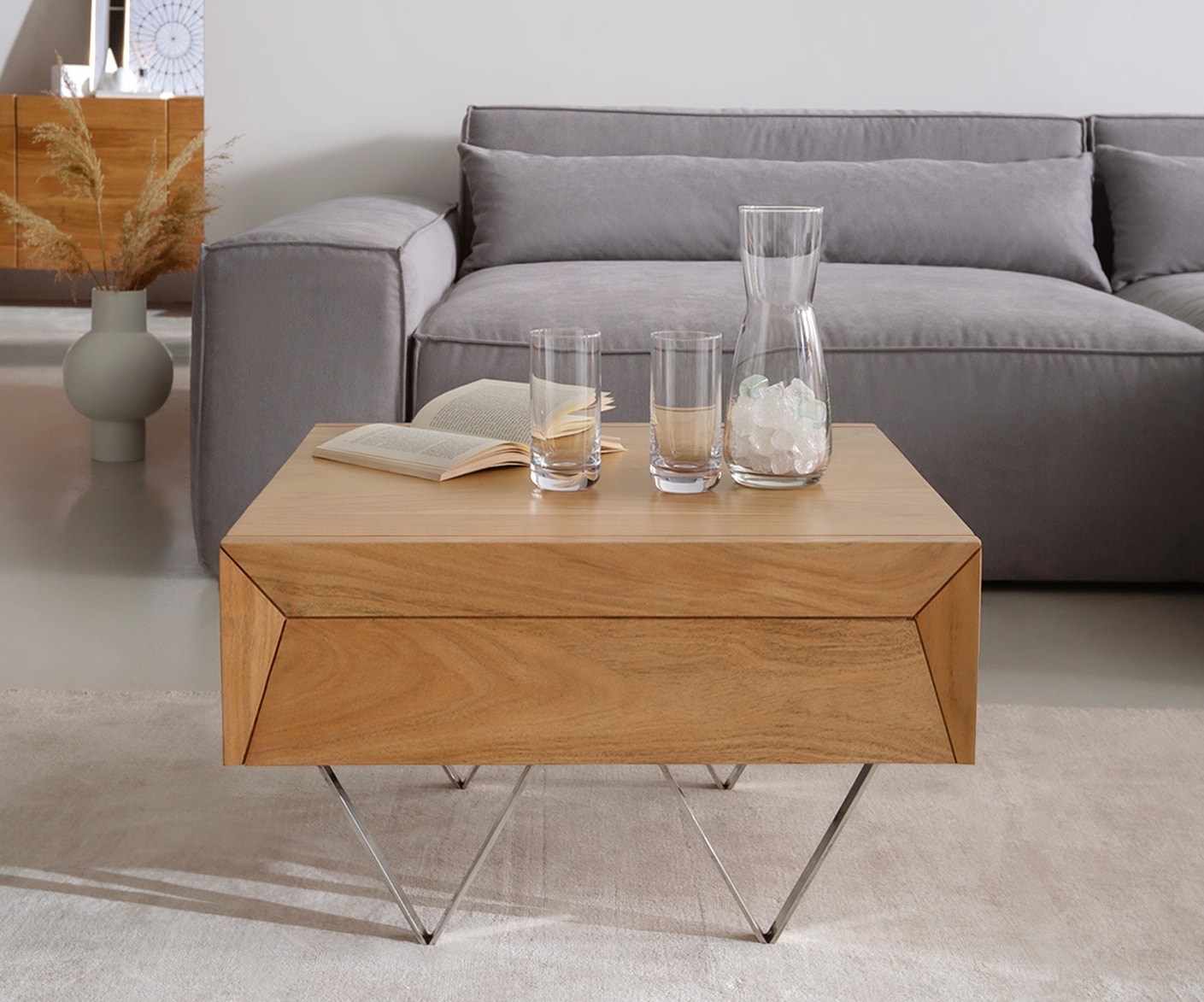 Couchtisch Kayu 60x60 cm Akazie Natur 2 Schübe V-Fuß Edelstahl 1 Couchtisch Kayu 60x60 cm Akazie Natur 2 Schübe V-Fuß Edelstahl 1