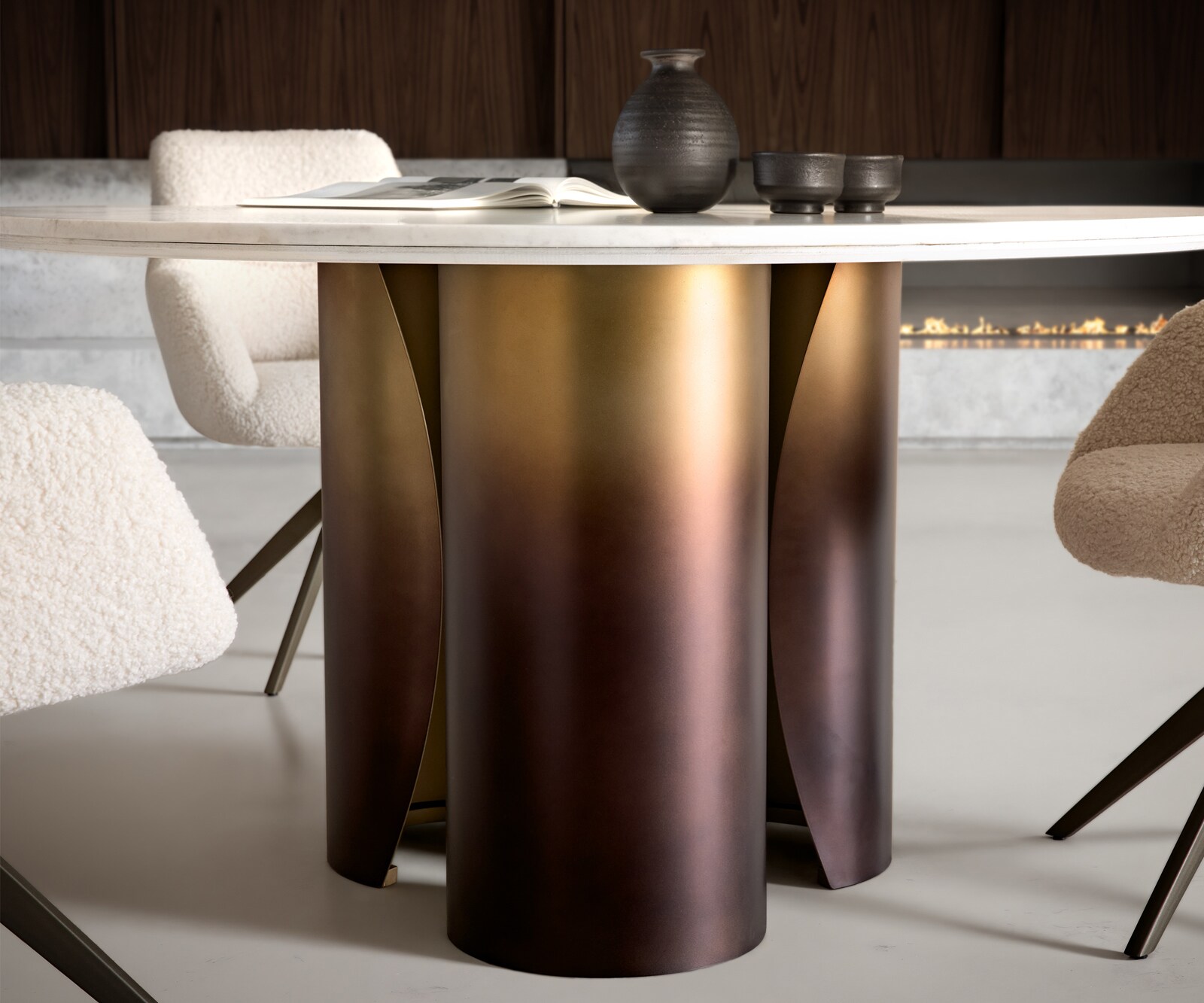 Esstisch Adenza Rund 140x140 cm Marmor Weiß Metall Gold Ombre 3