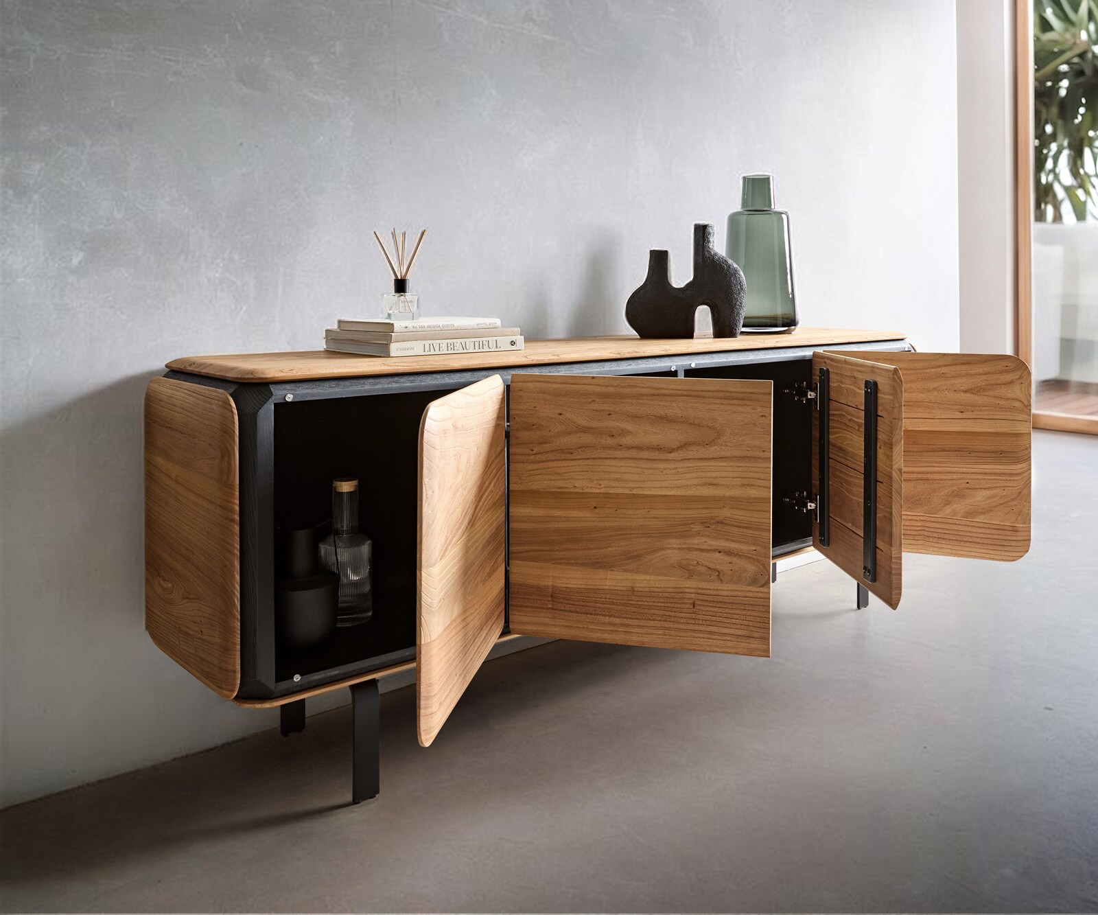 Sideboard Giacinto 180 cm Ulme Natur 4 Türen L-Fuß Schwarz 1