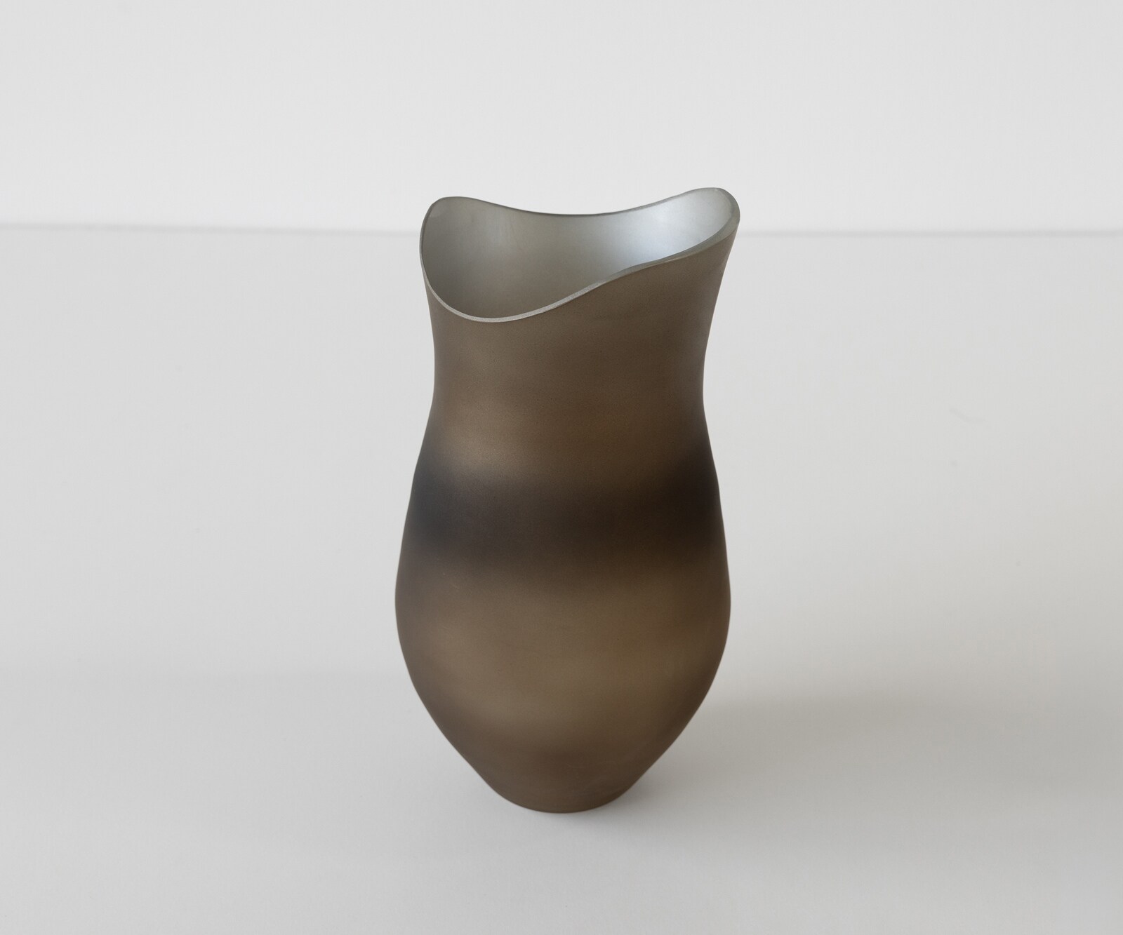 Vase Sinuo B16 x T16 x H30 cm Glas Aurum Mundgeblasen 2