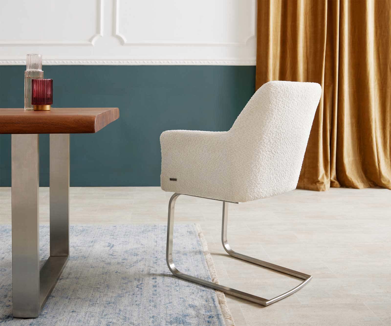 Freischwinger Xana-Flex mit Armlehnen Bouclé Weiß Freischwinger flach Edelstahl Taschenfederkern 4 Freischwinger Xana-Flex mit Armlehnen Bouclé Weiß Freischwinger flach Edelstahl Taschenfederkern 4