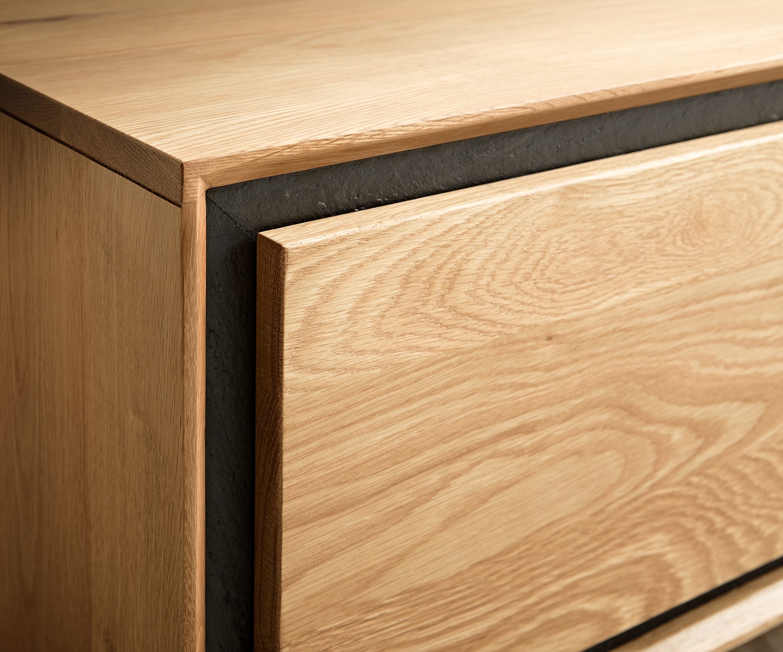 Lowboard Stonegrace 200 cm Eiche Natur 4 Türen Fuß Vierkant Metall Schwarz 4 Lowboard Stonegrace 200 cm Eiche Natur 4 Türen Fuß Vierkant Metall Schwarz 4