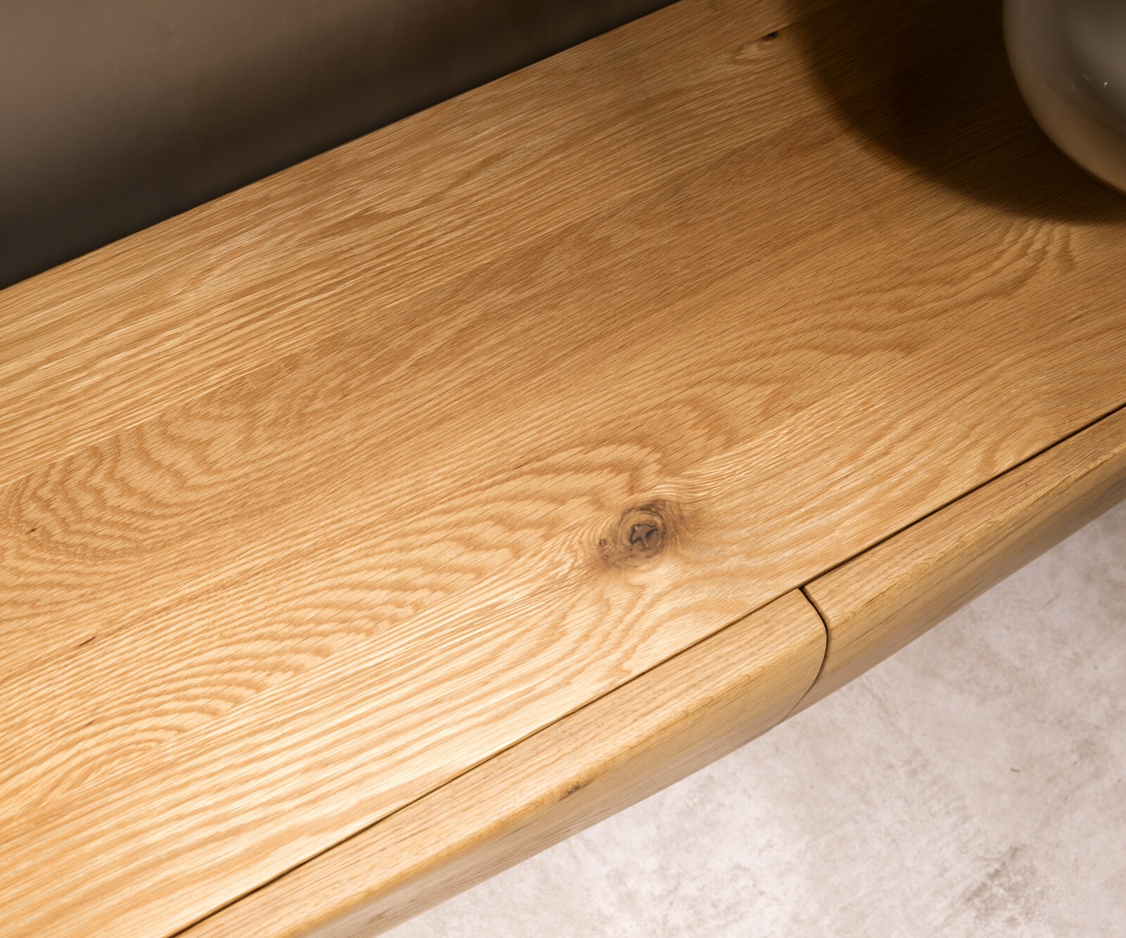 Lowboard New Live-Edge 200 cm Eiche Natur 4 Türen Glasfuß 6