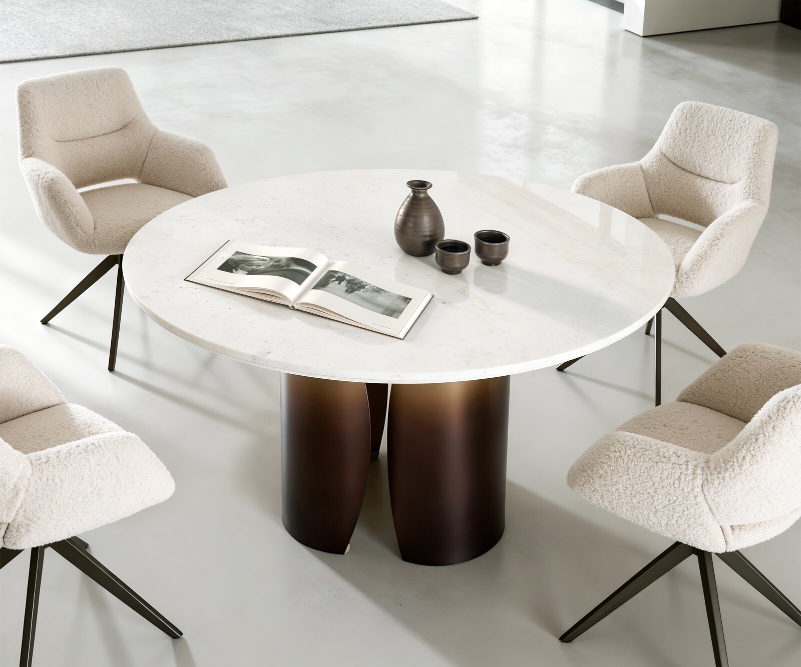 Esstisch Adenza Rund 140x140 cm Marmor Weiß Metall Gold Ombre 4