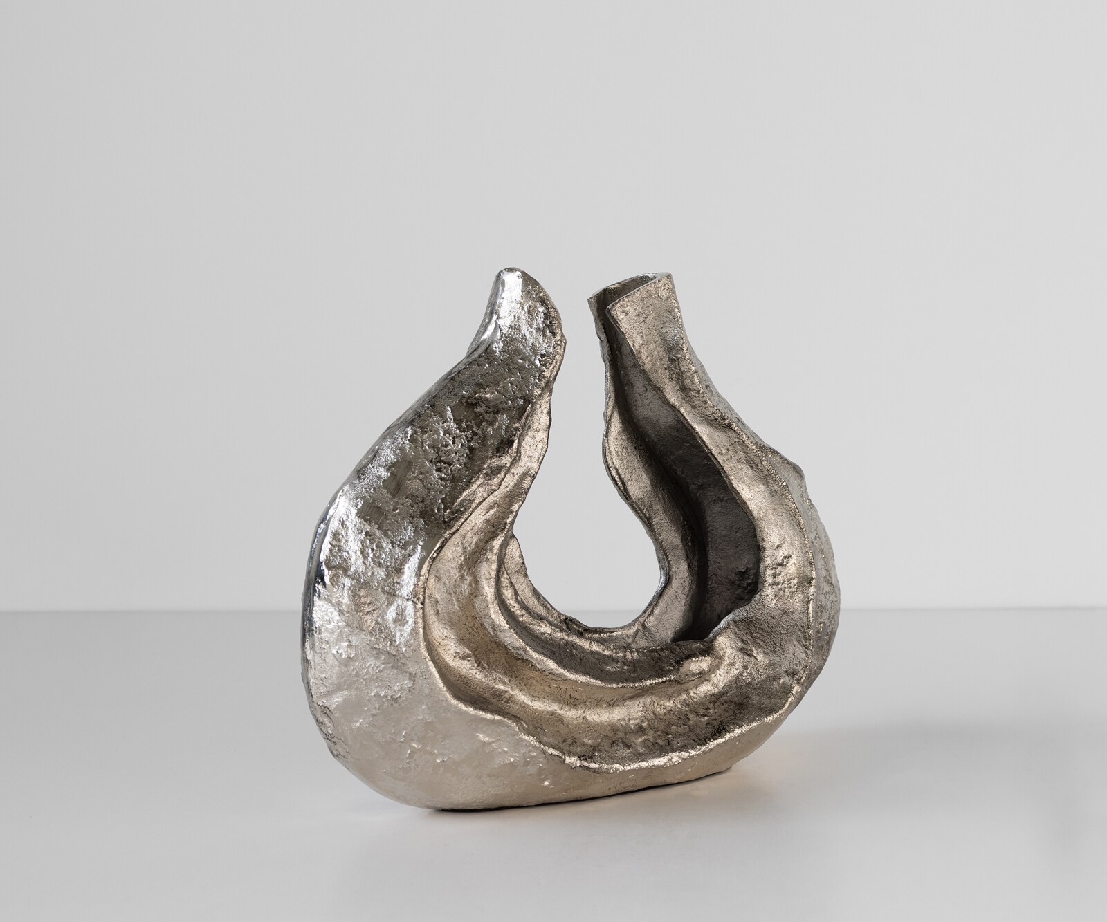 Skulptur Nexora B40 x T15 x H33 cm Aluminium Platin Handgemacht 3