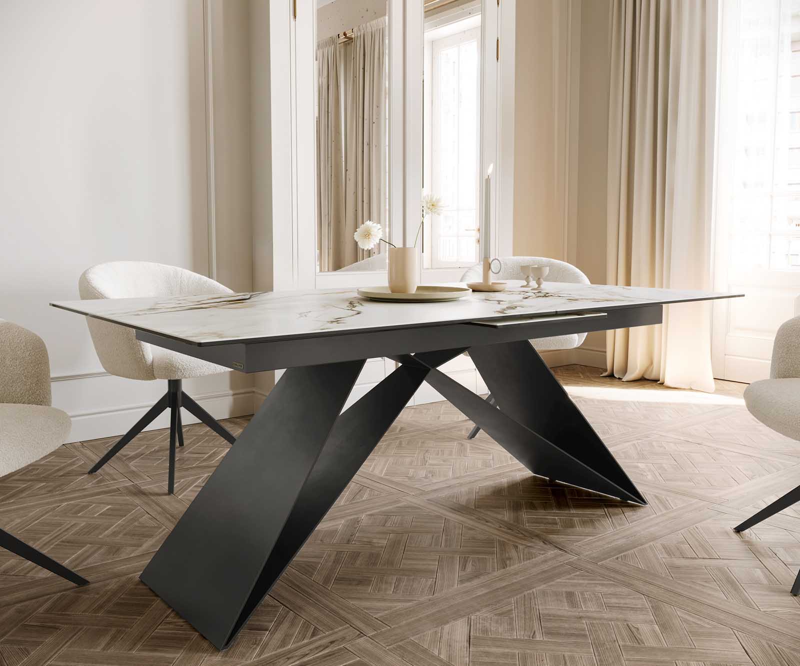 Esstisch Edge 180-220x100 Keramik Calacatta Luxe Weiß-Gold-Grau V-Gestell Flachstahl Schwarz ausziehbar 6