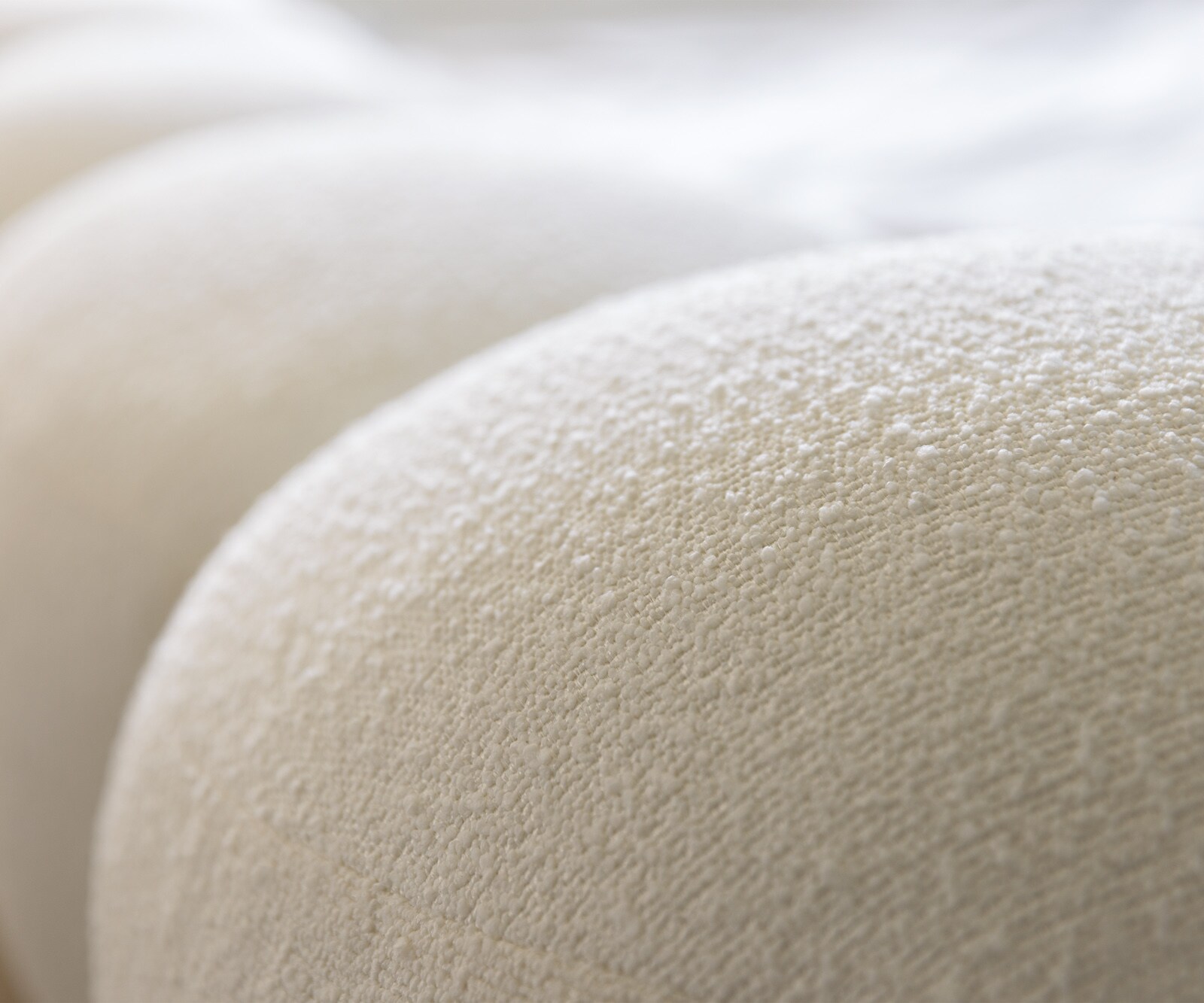Polsterbettgestell Perlla 180x200 cm Bouclé Creme-Weiß 3