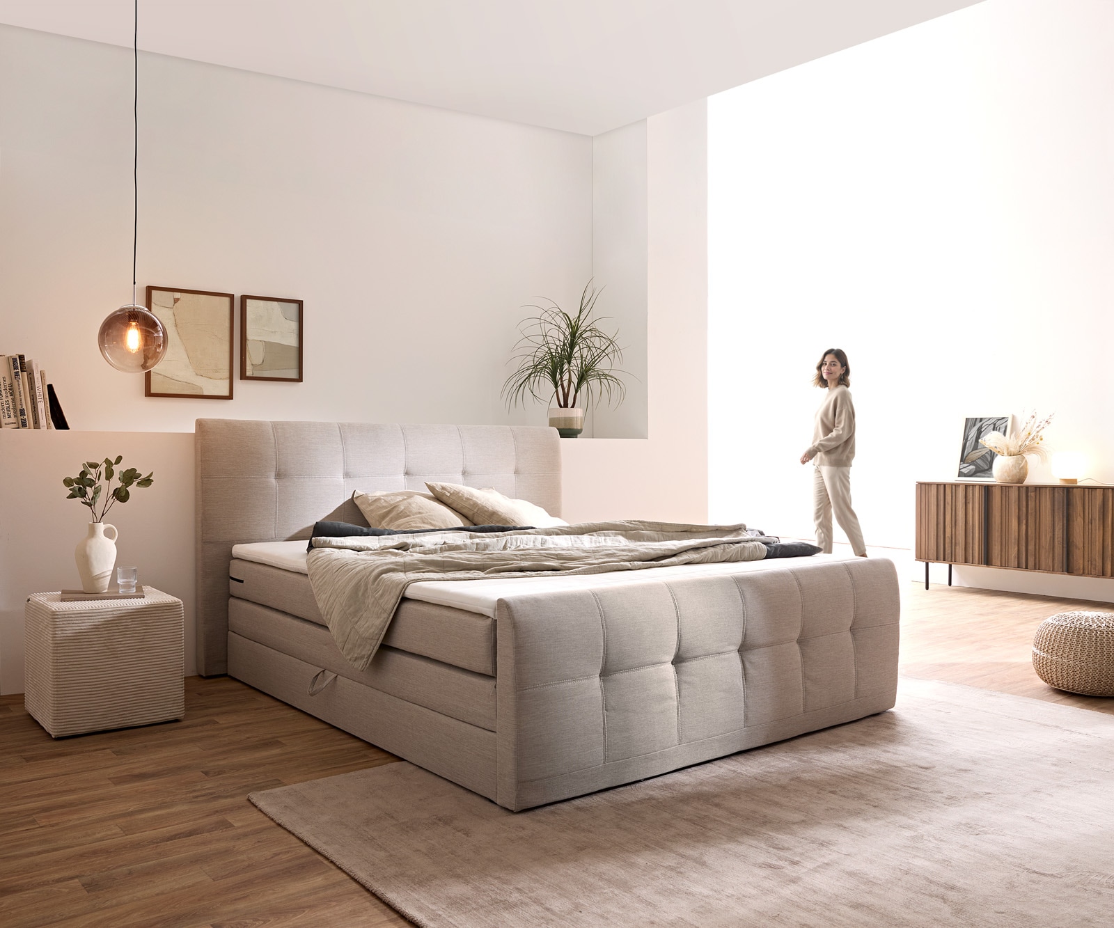 Boxspringbett Sebastiano 180x200 cm Flachgewebe Beige Bettkasten