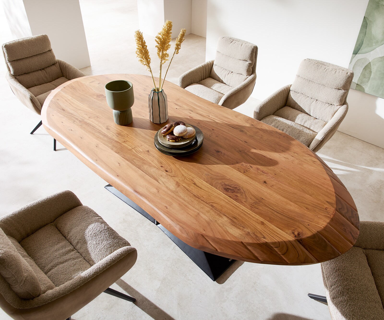 Esstisch Aithon 240x105 cm Akazie Braun Metallgestell Schwarz Oval 2