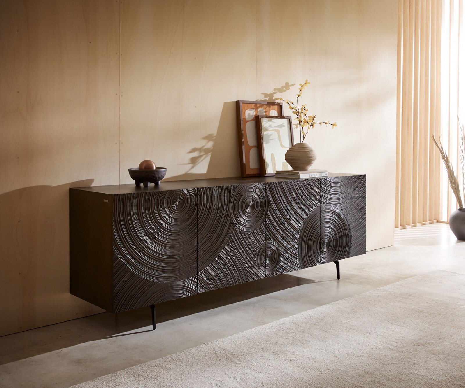 Sideboard Ashara 200 cm Esche Dunkelbraun 3D Effekt 4 Türen Winkelfuß Metall Schwarz