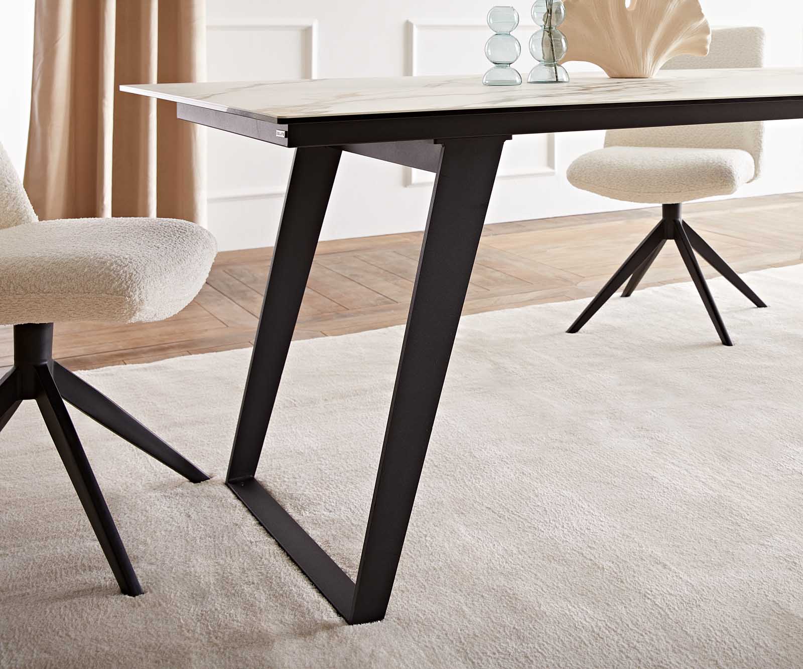 Esstisch Edge 200x100 Keramik Calacatta Luxe Weiß-Gold-Grau Metall Schräg Schwarz 6