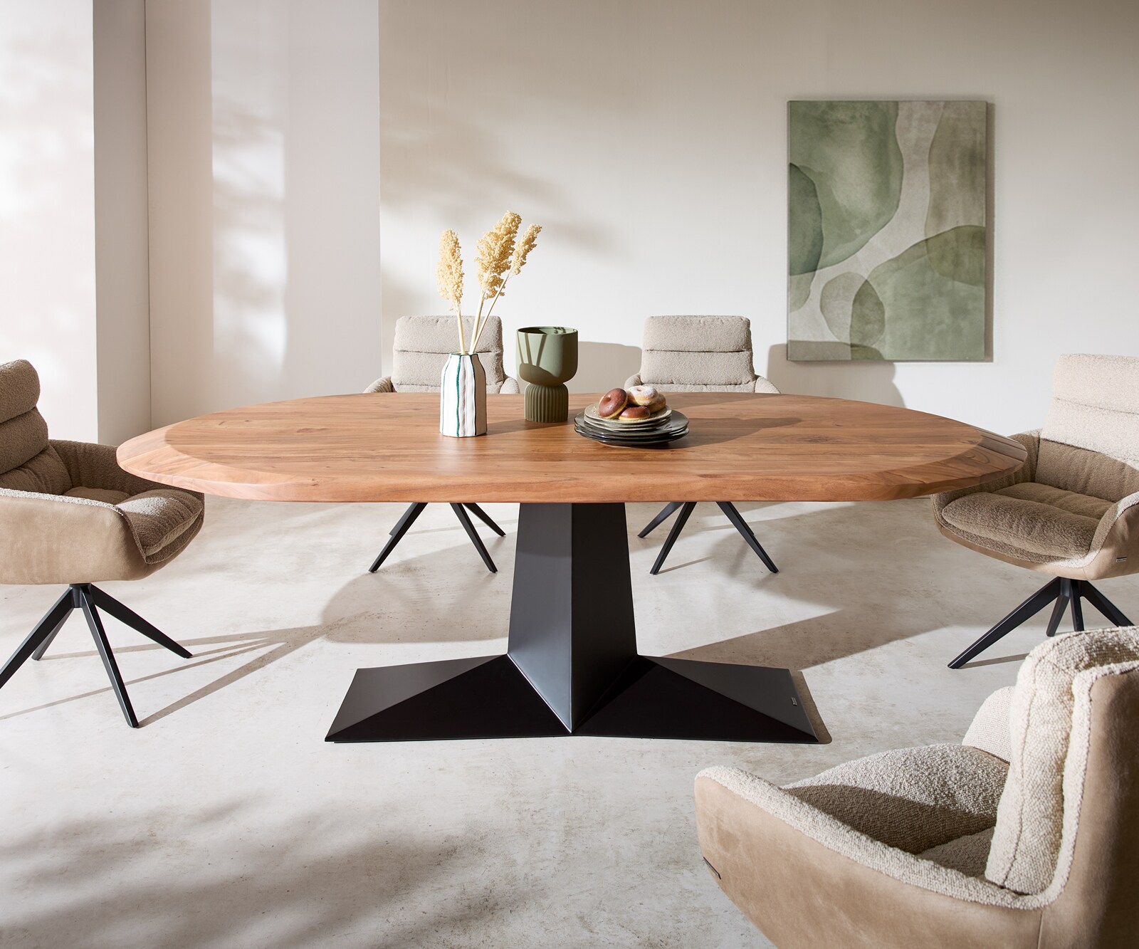 Esstisch Aithon 240x105 cm Akazie Braun Metallgestell Schwarz Oval 4