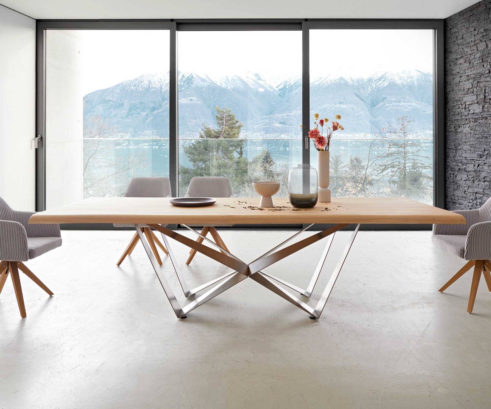 Esstisch Edge 260x100 Eiche Natur Spider Flachstahl Edelstahl Live-Edge 1