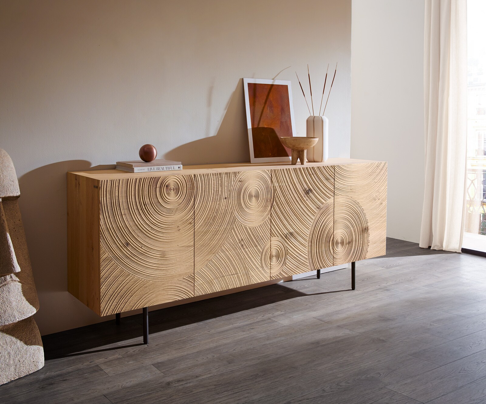 Sideboard Ashara 200 cm Eiche Natur 3D Effekt 4 Türen Rundfuß Metall Schwarz 2