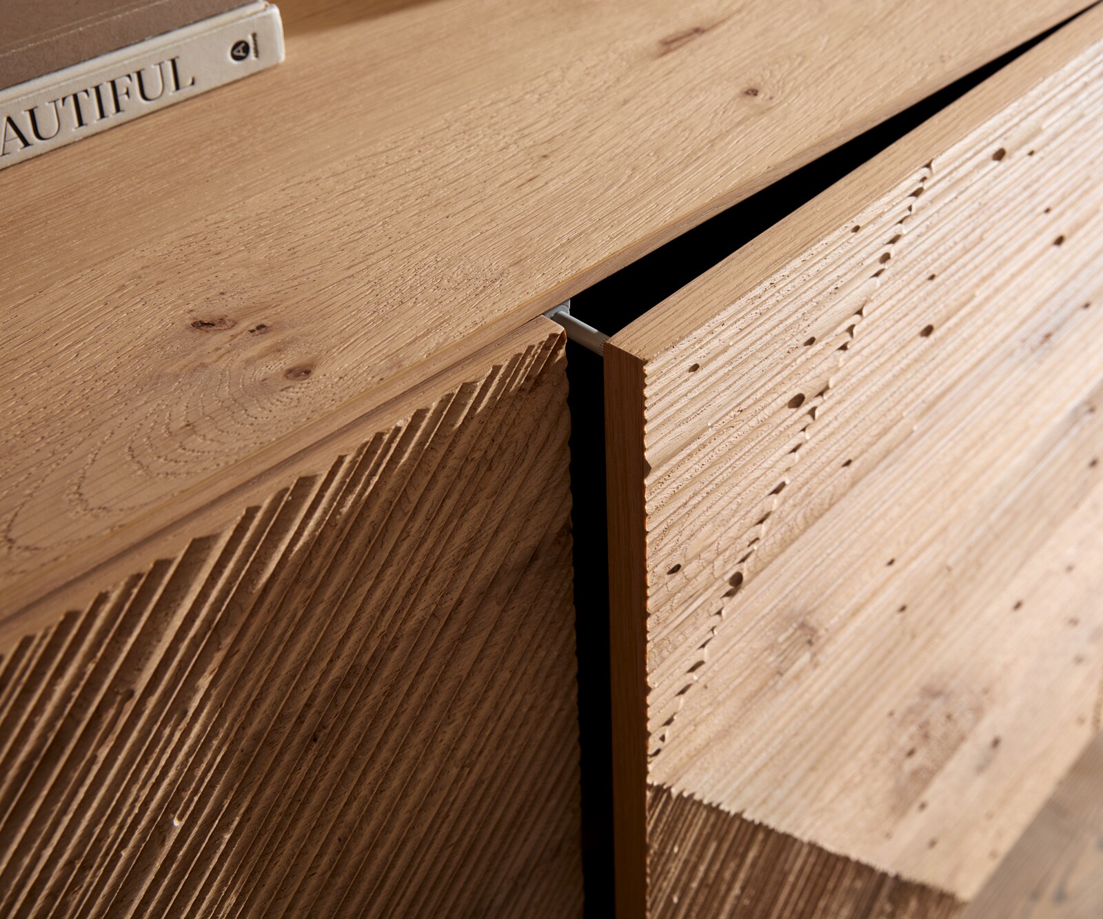 Sideboard Tereos 200 cm Eiche Natur 3D Effekt 4 Türen Winkelfuß Metall Schwarz 3