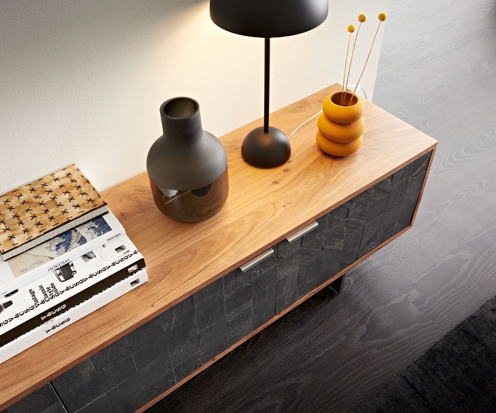 Lowboard Teele 200 cm Akazie Natur Schiefer 4 Türen Fuß schwebend Edelstahl 4 Lowboard Teele 200 cm Akazie Natur Schiefer 4 Türen Fuß schwebend Edelstahl 4