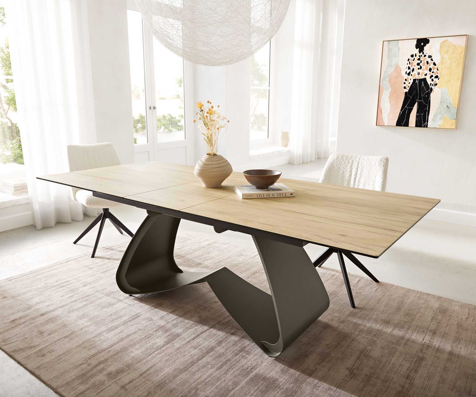 Esstisch Edge 180-220x100 Keramik Laminam® Sabbia Eichefarbig W-Gestell Effektfinish Titan Ausziehbar 1