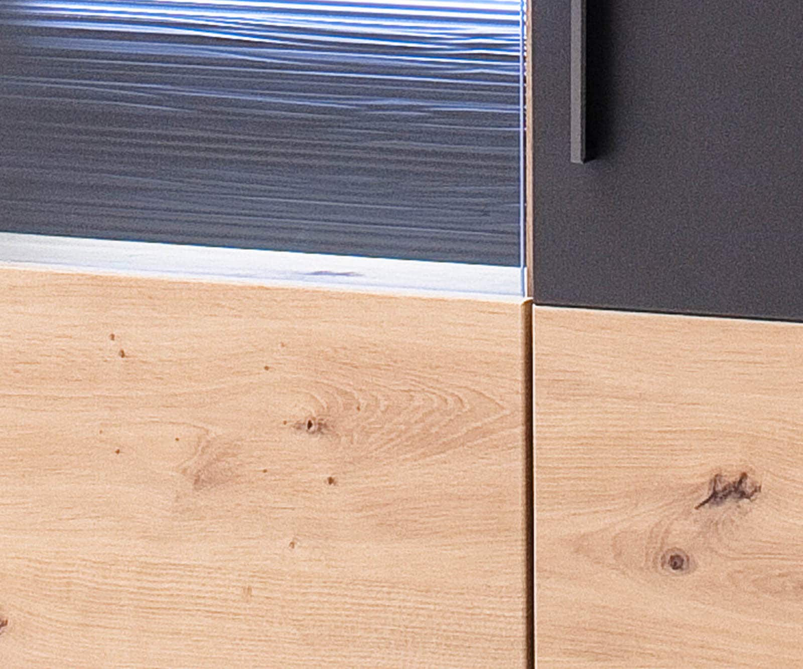 Highboard Farum 90 x 130 cm Eiche Optik Glasvitrine 3 Türen 3