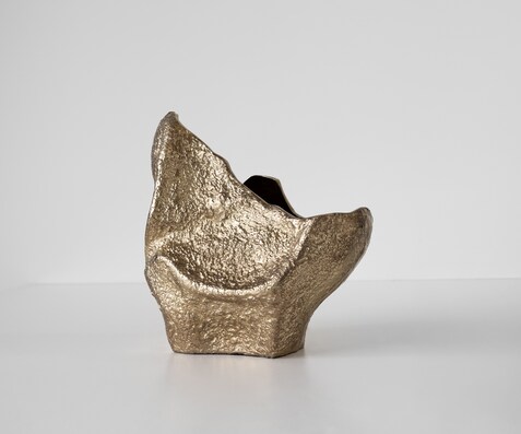 Vase Grotta B31 x T20 x H34 cm Aluminium Champagner Handgemacht