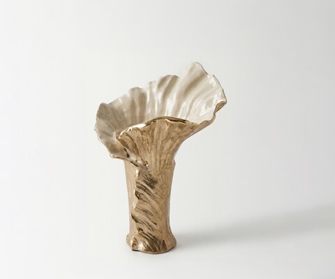 Vase Floris B31 x T30 x H42 cm Aluminium Champagner Ivory Handgemacht