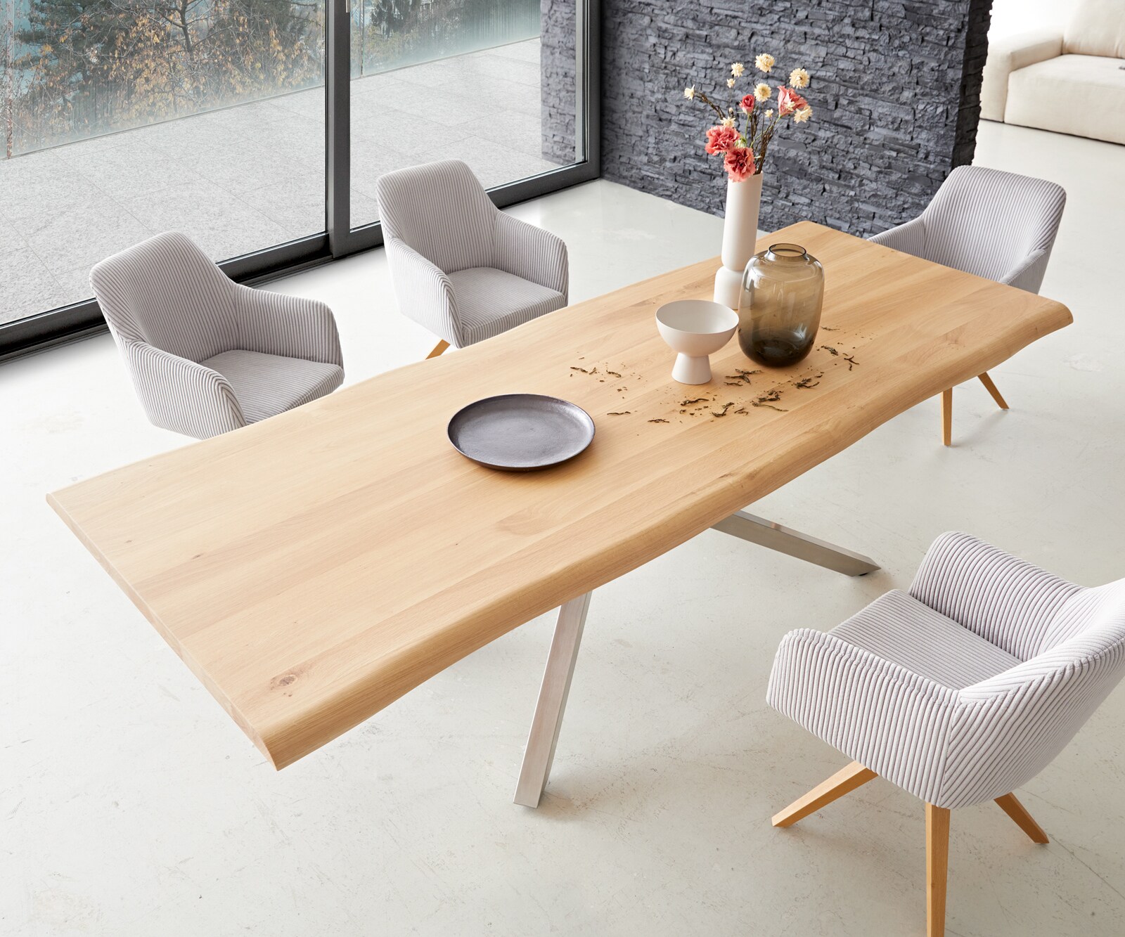 Esstisch Edge 260x100 Eiche Natur Kreuzgestell Rechteck Edelstahl Live-Edge 3