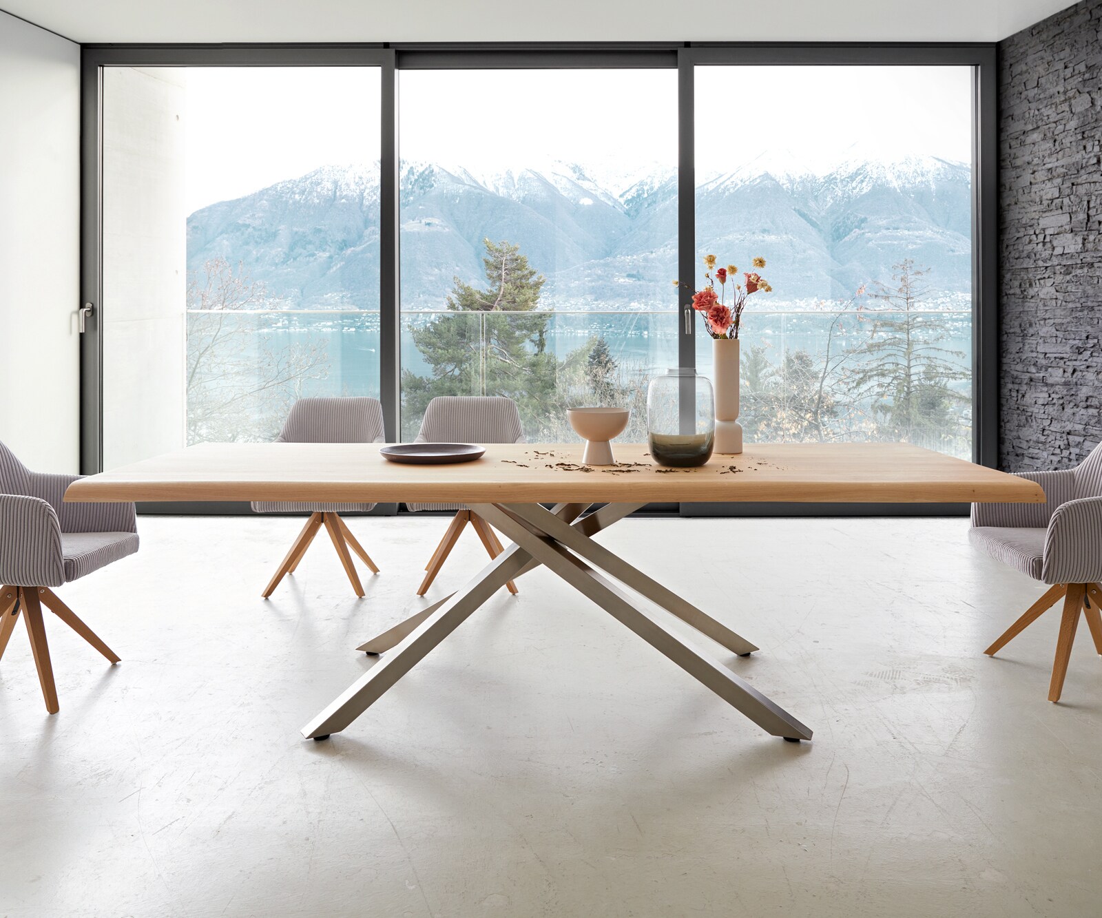 Esstisch Edge 260x100 Eiche Natur Kreuzgestell Rechteck Edelstahl Live-Edge 1