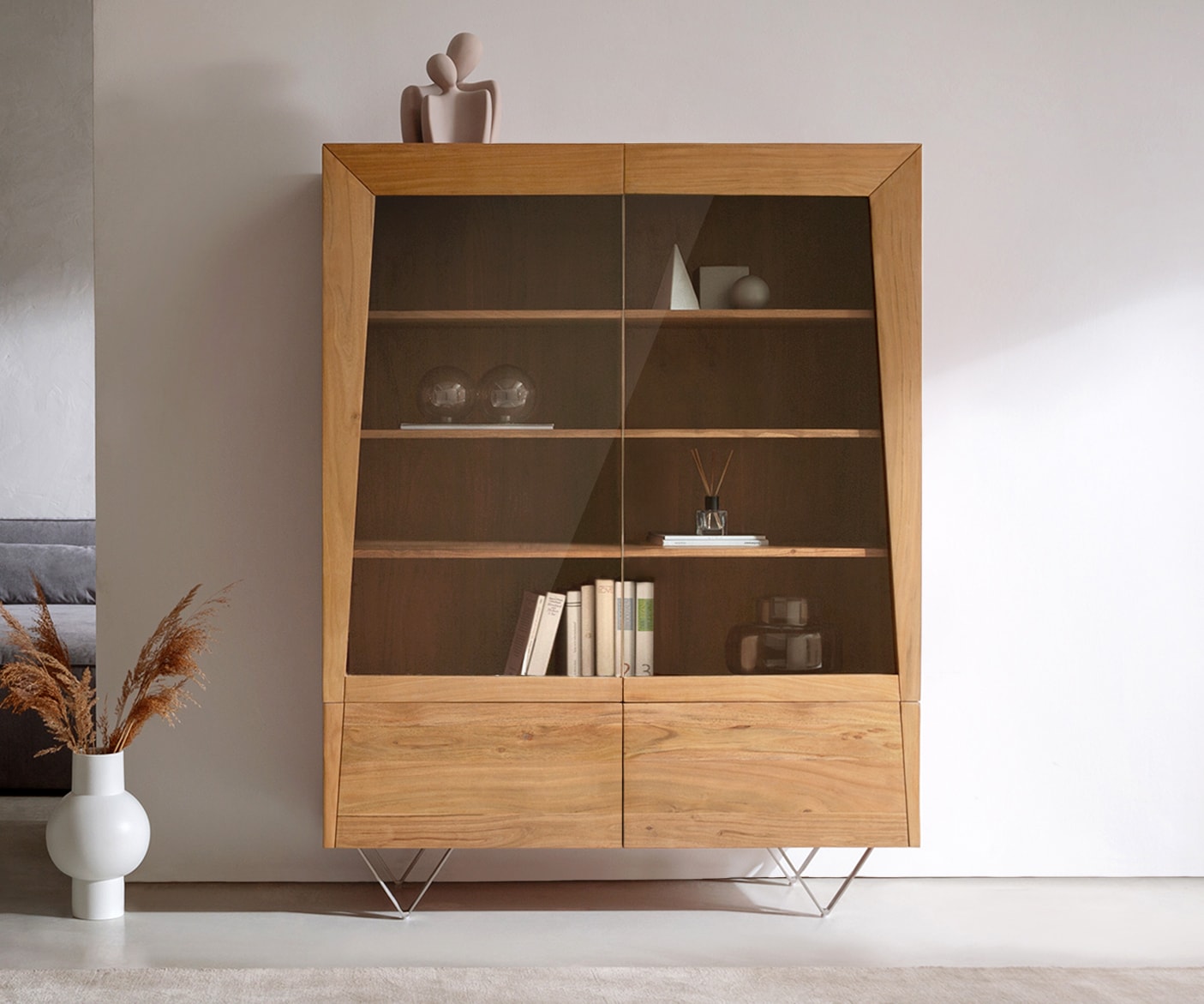 Highboard Kayu 115x150 cm Akazie Natur 2 Glastüren V-Fuß 1 Highboard Kayu 115x150 cm Akazie Natur 2 Glastüren V-Fuß 1