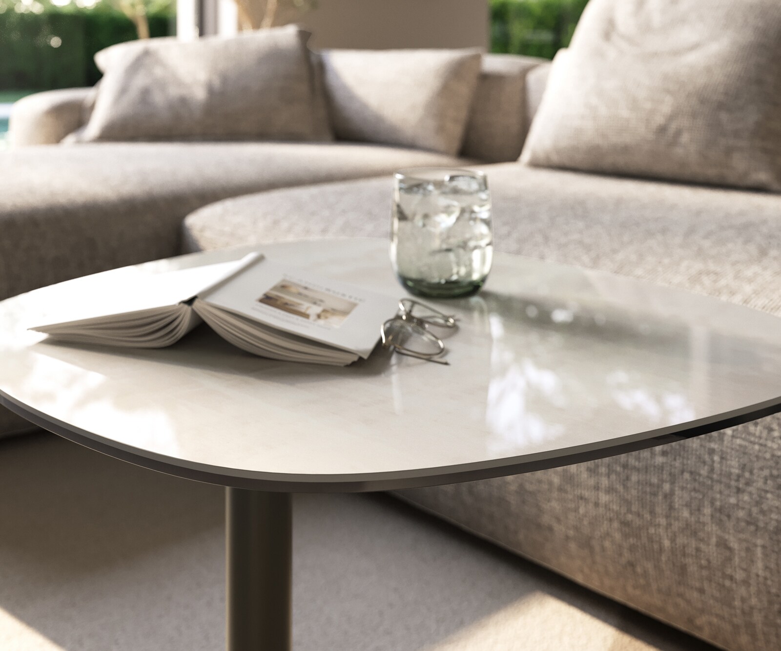 Beistelltisch Edge Boot 60x60 cm Keramik Onyx Champagne Eleny Metall Effektfinish Titan 5