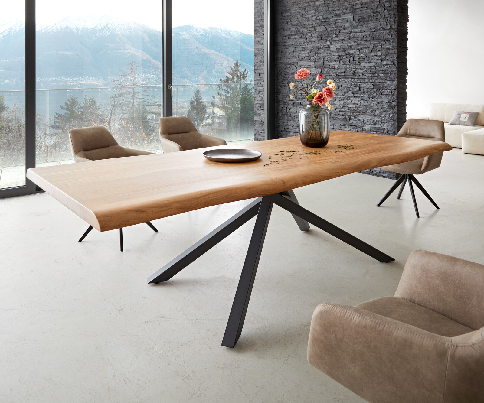 Esstisch Edge 260x100 XL Akazie Natur Kreuzgestell Rechteck Schwarz Live-Edge 1