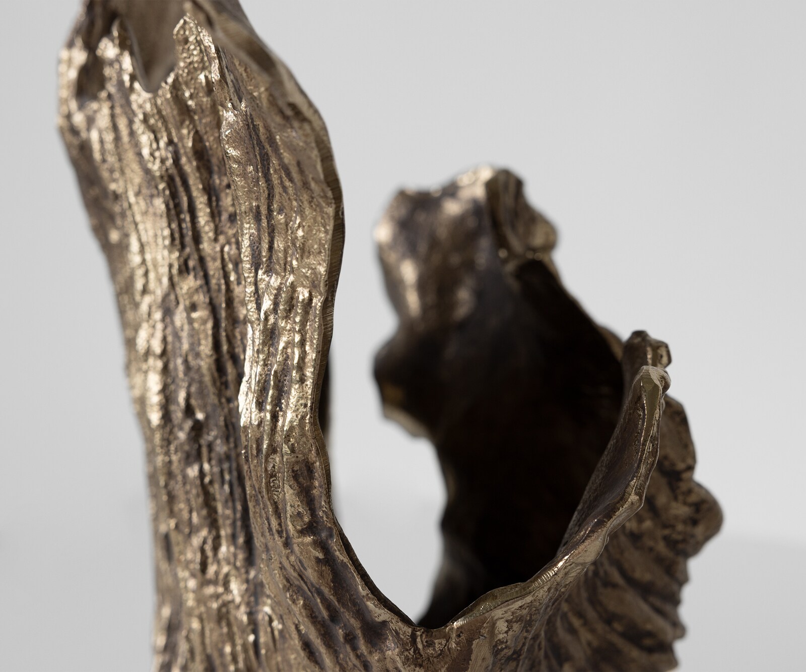 Vase Corallo B43 x T24 x H61 cm Aluminium Oro Antico Handgemacht 7
