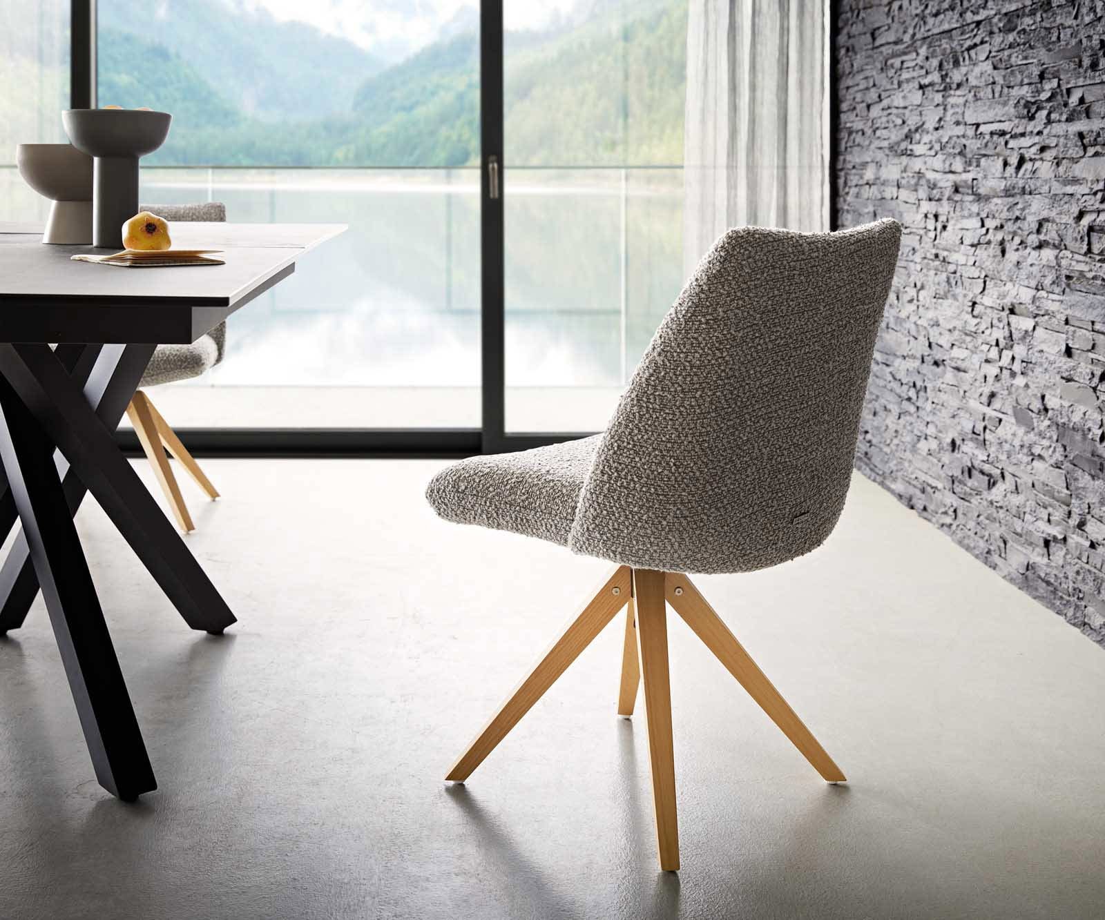 Drehstuhl Elso-Flex Bouclé Silbergrau Holzgestell kantig Natur 180° drehbar Taschenfederkern 4 Drehstuhl Elso-Flex Bouclé Silbergrau Holzgestell kantig Natur 180° drehbar Taschenfederkern 4