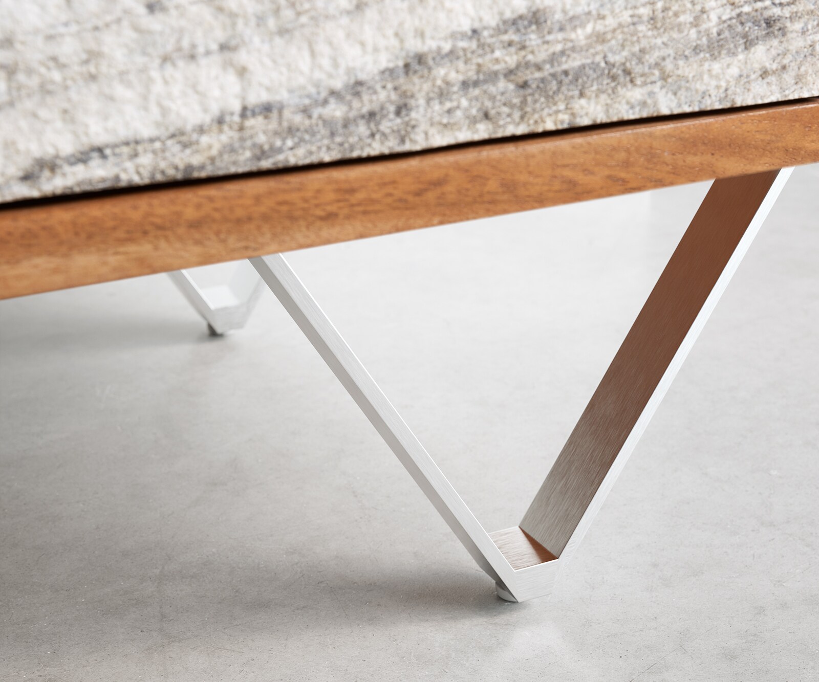 Sideboard Kleo 175 cm Akazie Natur 4 Türen V-Fuß Edelstahl 5