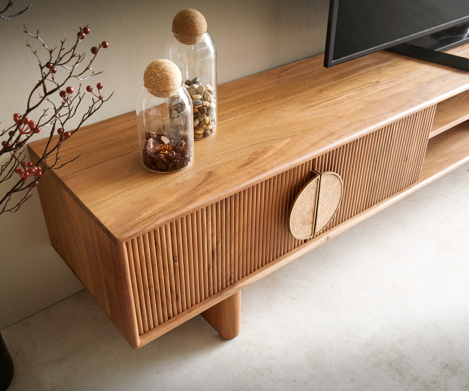 Lowboard Surimu 240 cm Akazie Hellbraun 4 Türen 2 Fächer Kork-Griff Holzfüße 6 Lowboard Surimu 240 cm Akazie Hellbraun 4 Türen 2 Fächer Kork-Griff Holzfüße 6